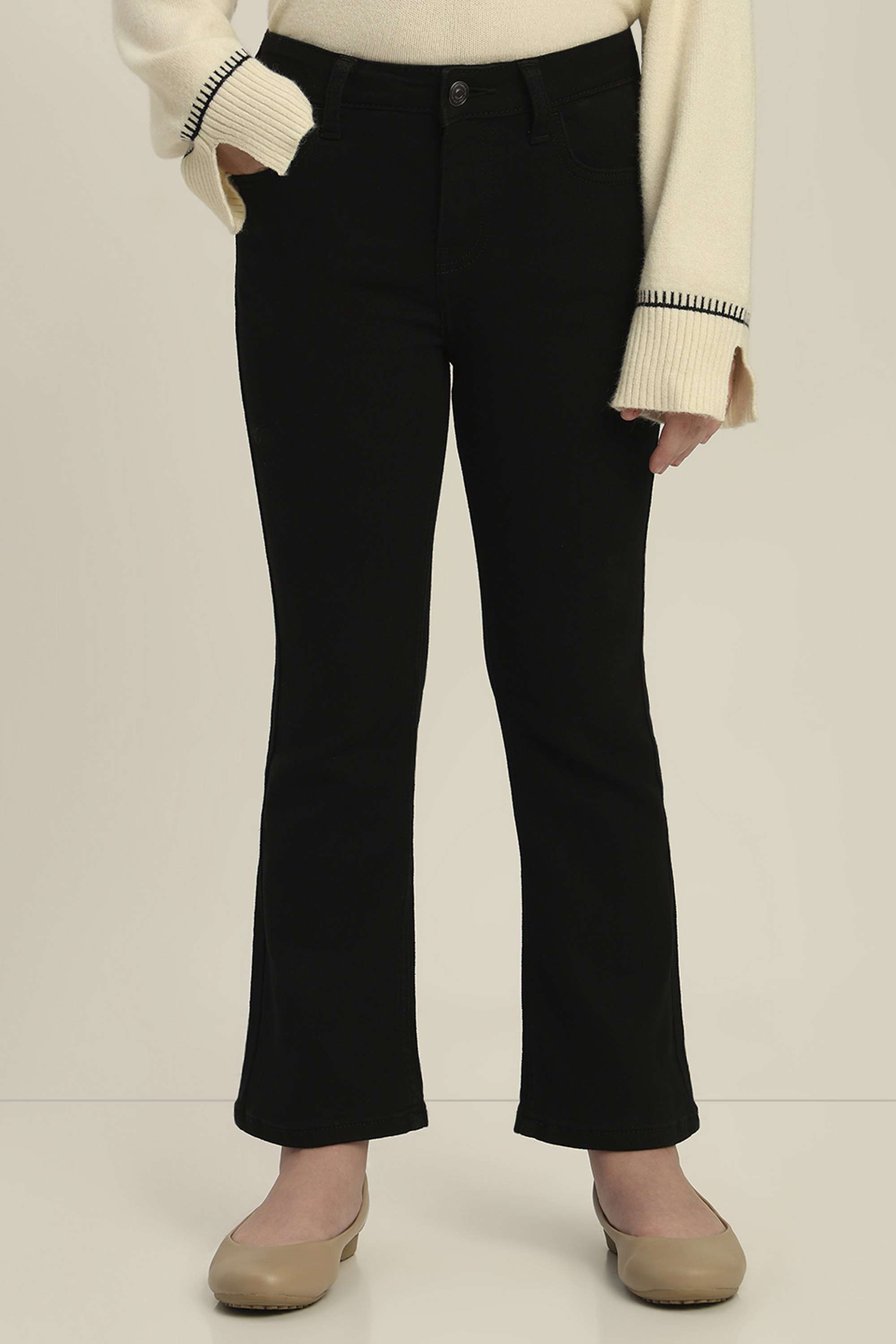 Solid-Blended-Fabric-Regular-Fit-Girls-Jeans