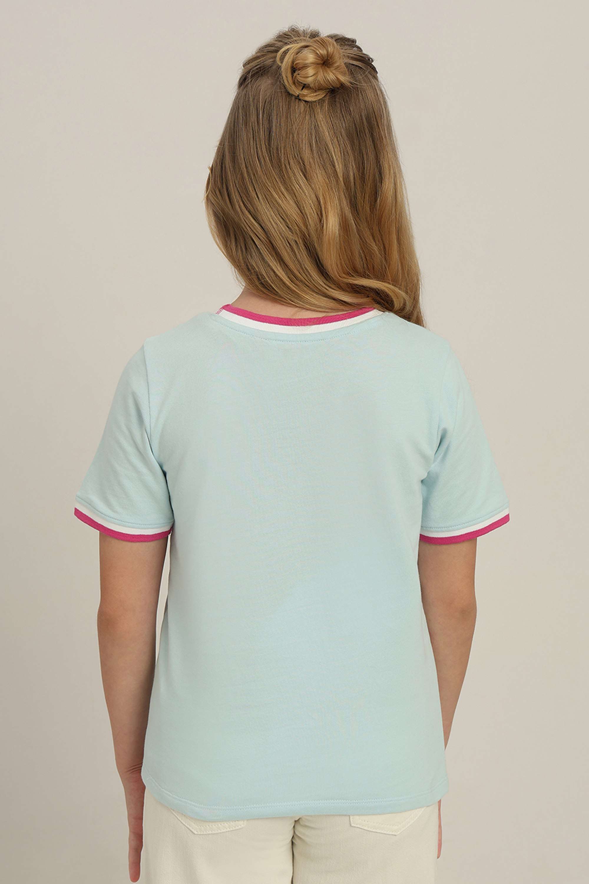 Graphic-Print-Blended-Fabric-Round-Neck-Girls-T-Shirt
