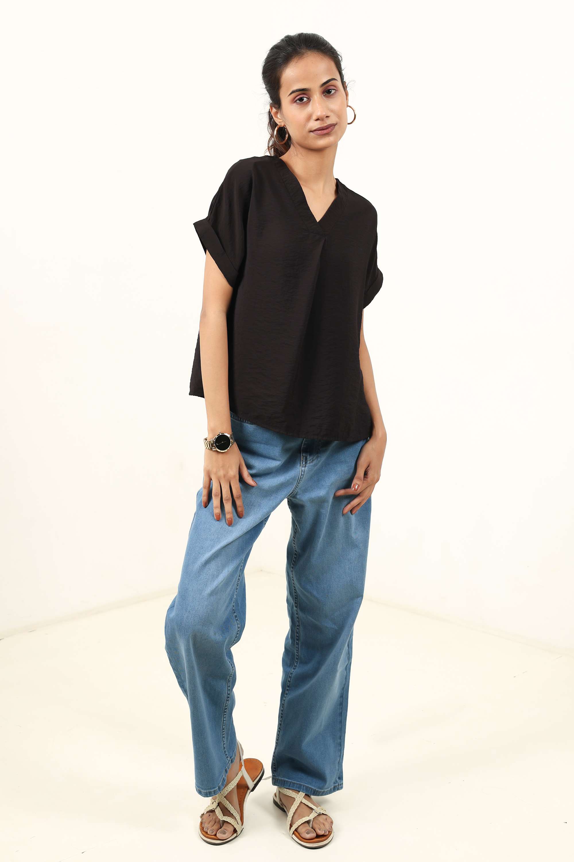 intune Solid Polyester V-Neck Women's Top-picture-13