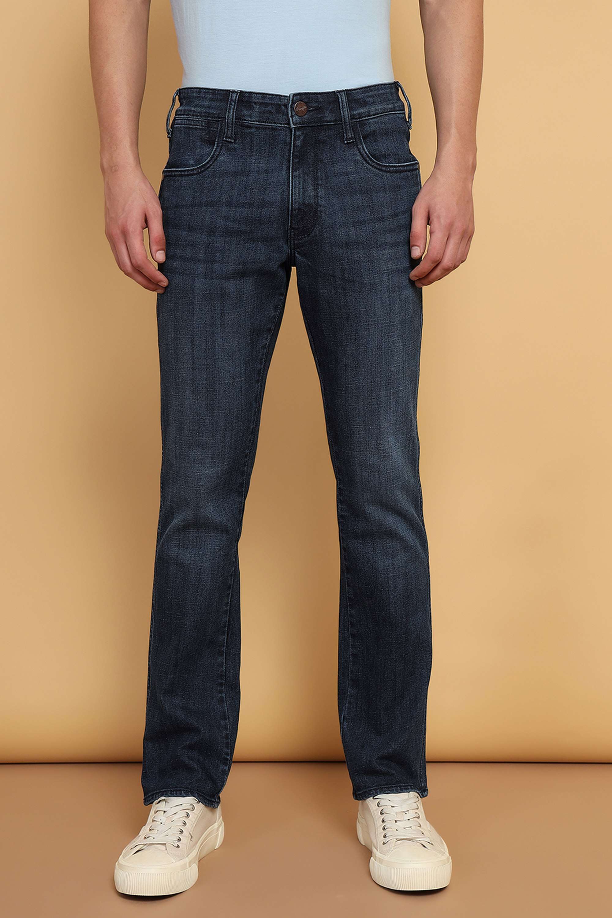 Mid-Rise-Cotton-Straight-Fit-Men-s-Jeans