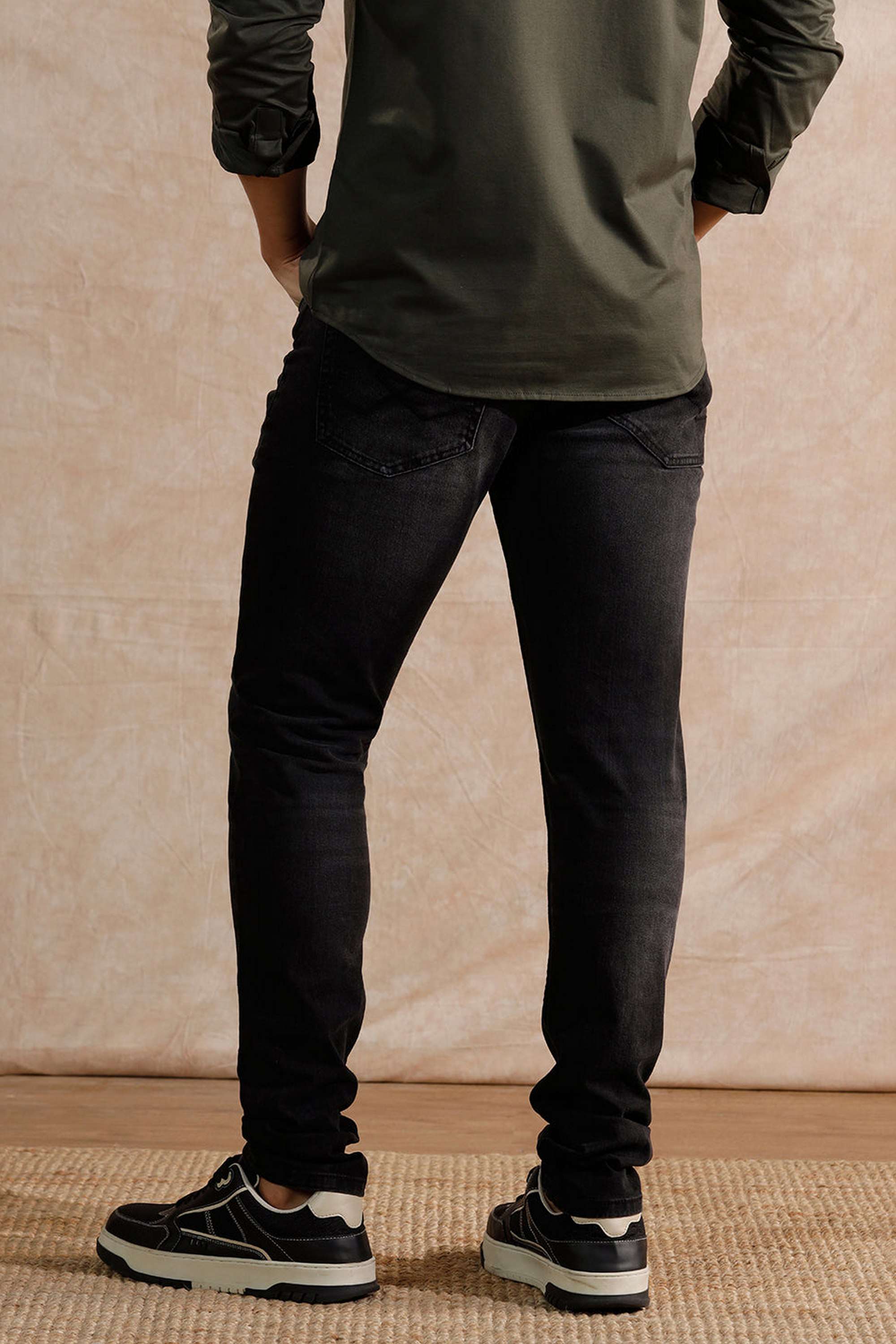 Light-Wash-Cotton-Tapered-Fit-Men-s-Jeans