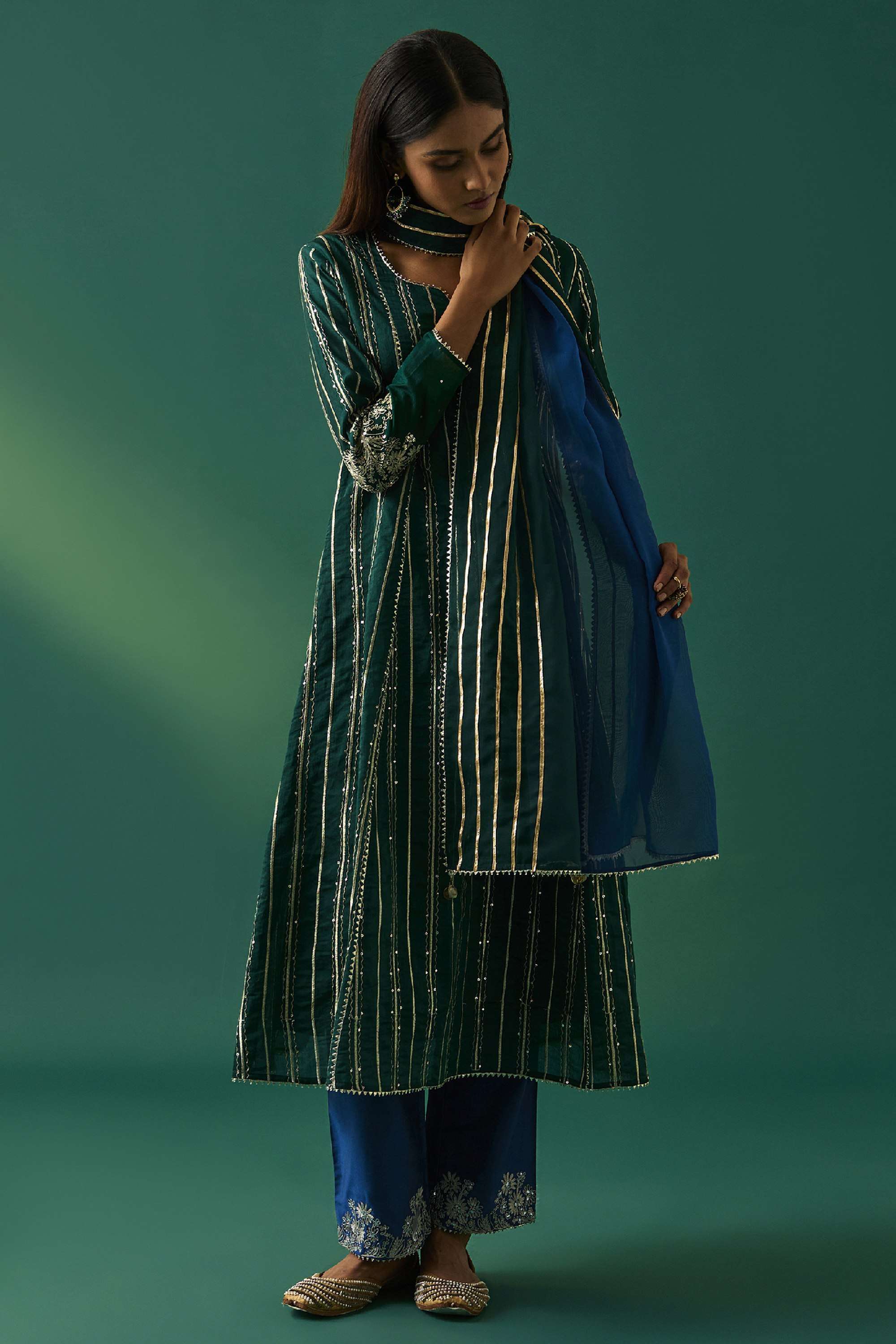 Stripes-Viscose-Women-Kurta-Set