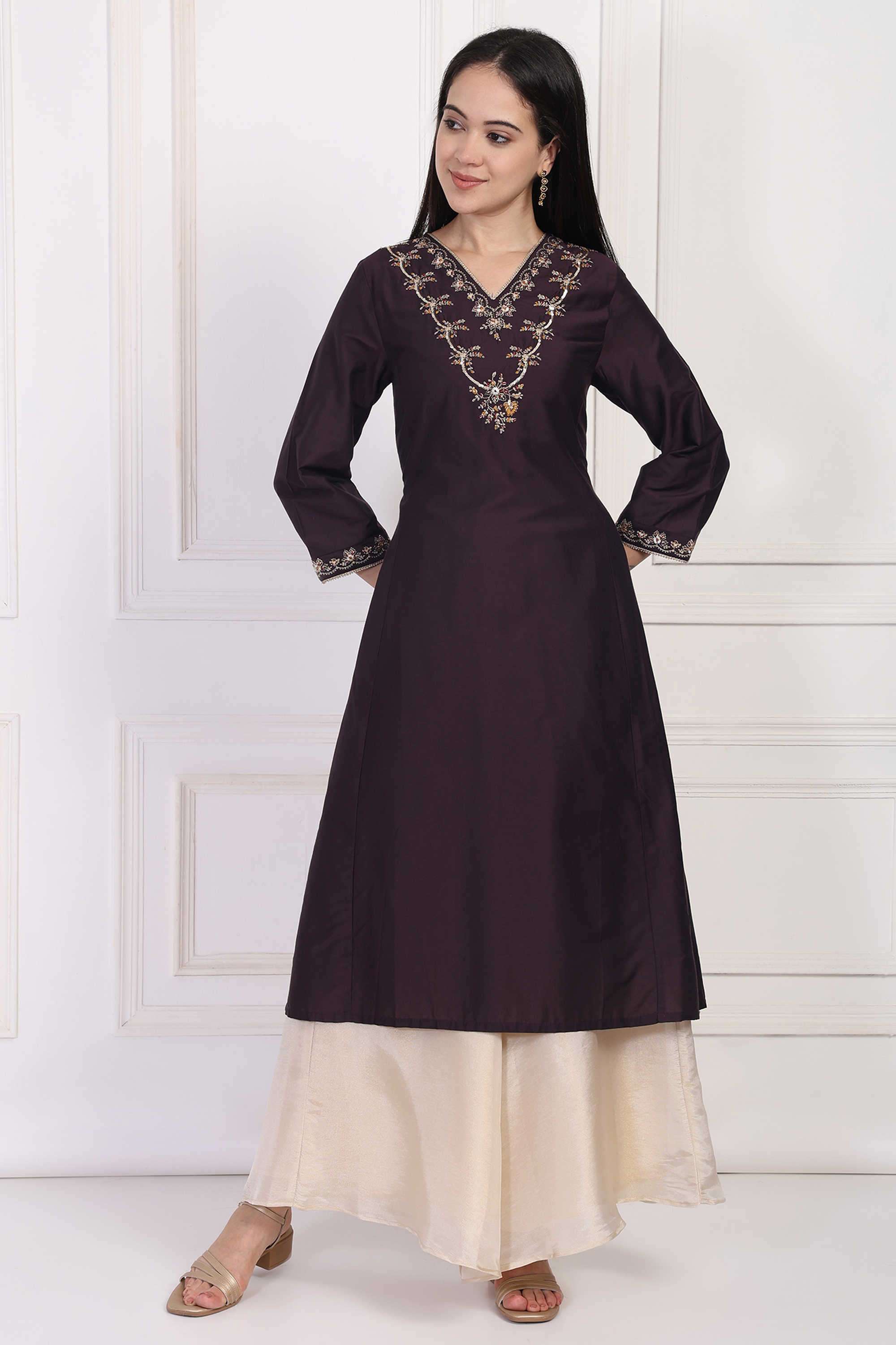 Embroidered-Blended-Fabric-Women-s-Festive-Wear-Kurta