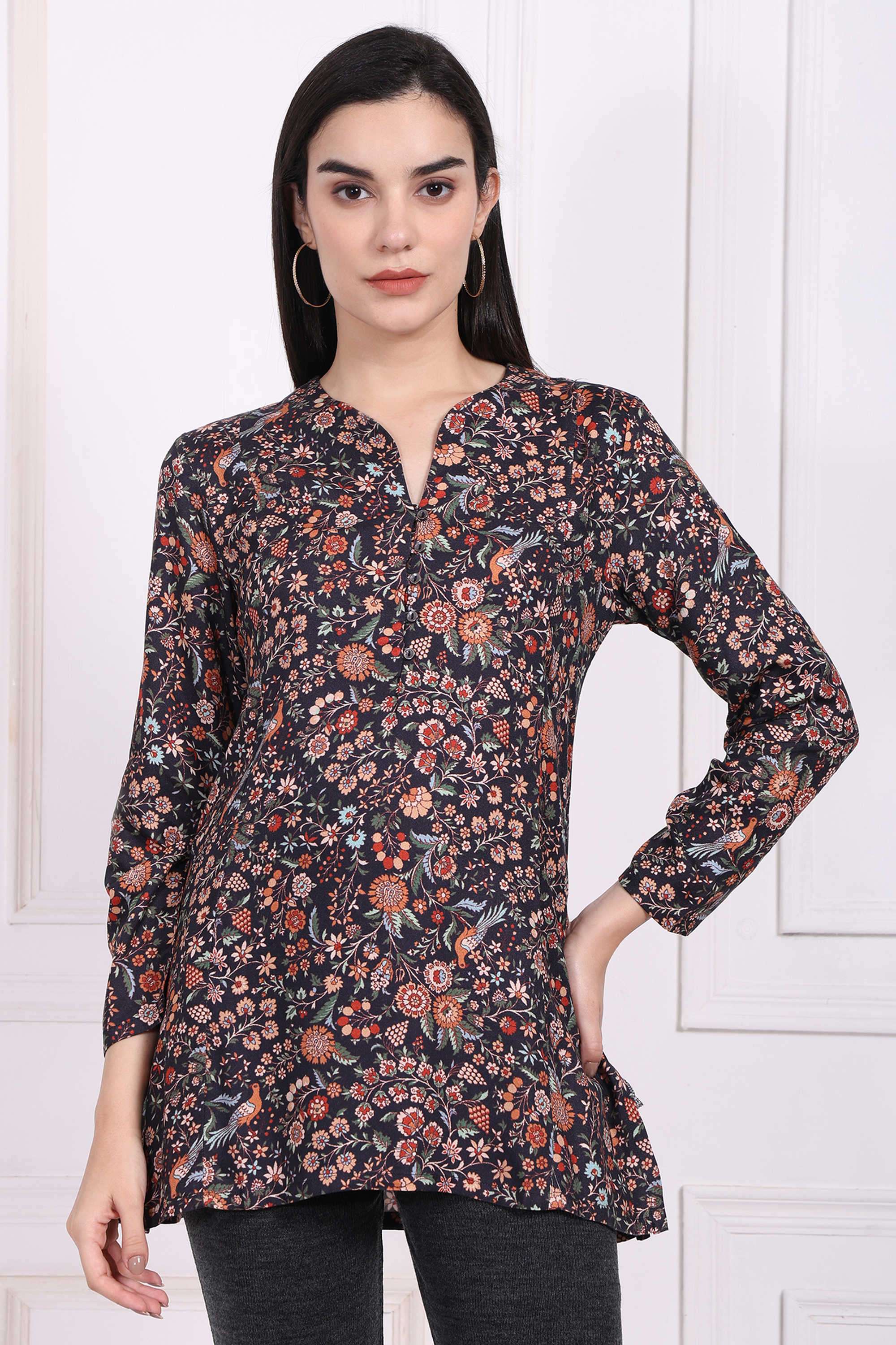 Textured-Viscose-Women-s-Festive-Wear-Tunic