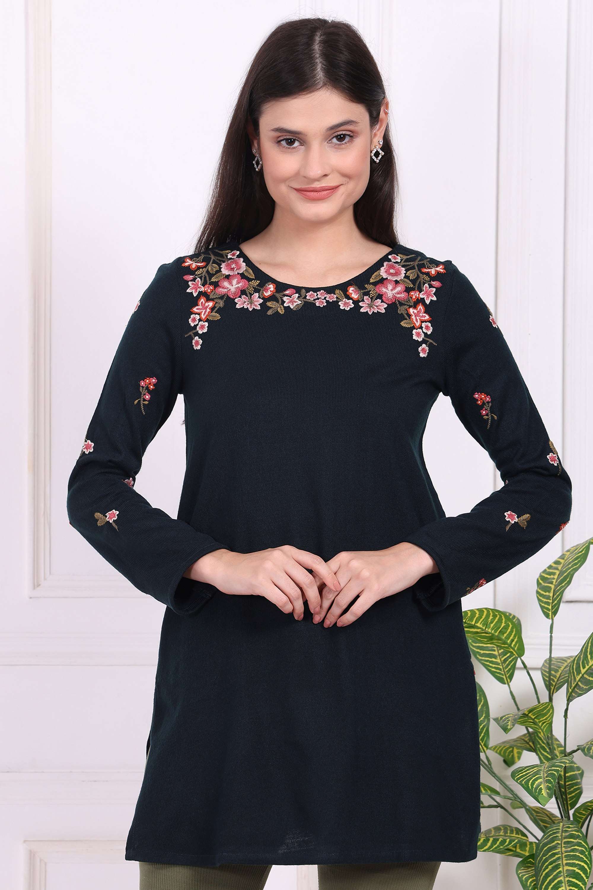 Floral-Acrylic-Round-Neck-Women-s-Tunic