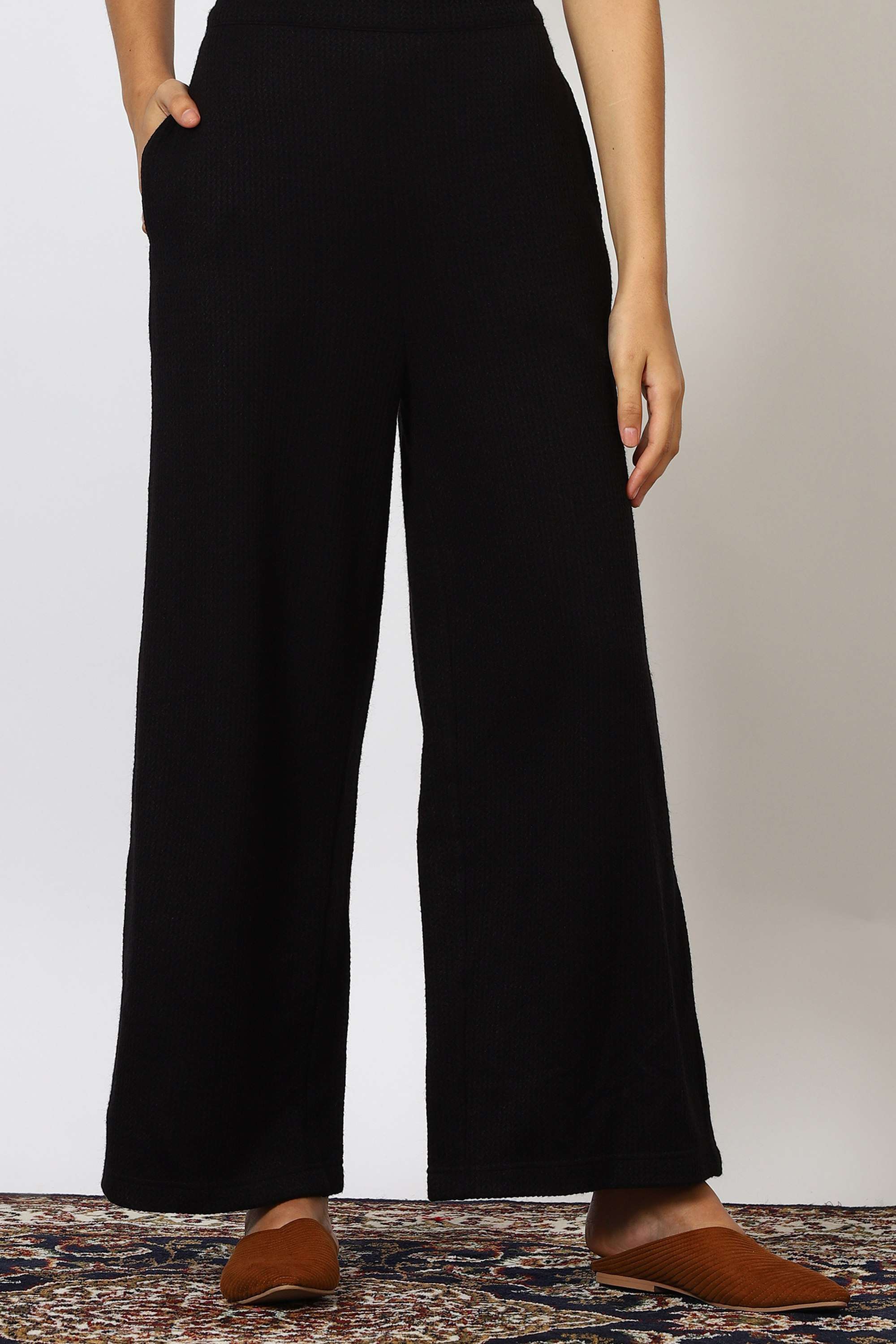 Textured-Regular-Fit-Blended-Fabric-Women-s-Casual-Wear-Pants