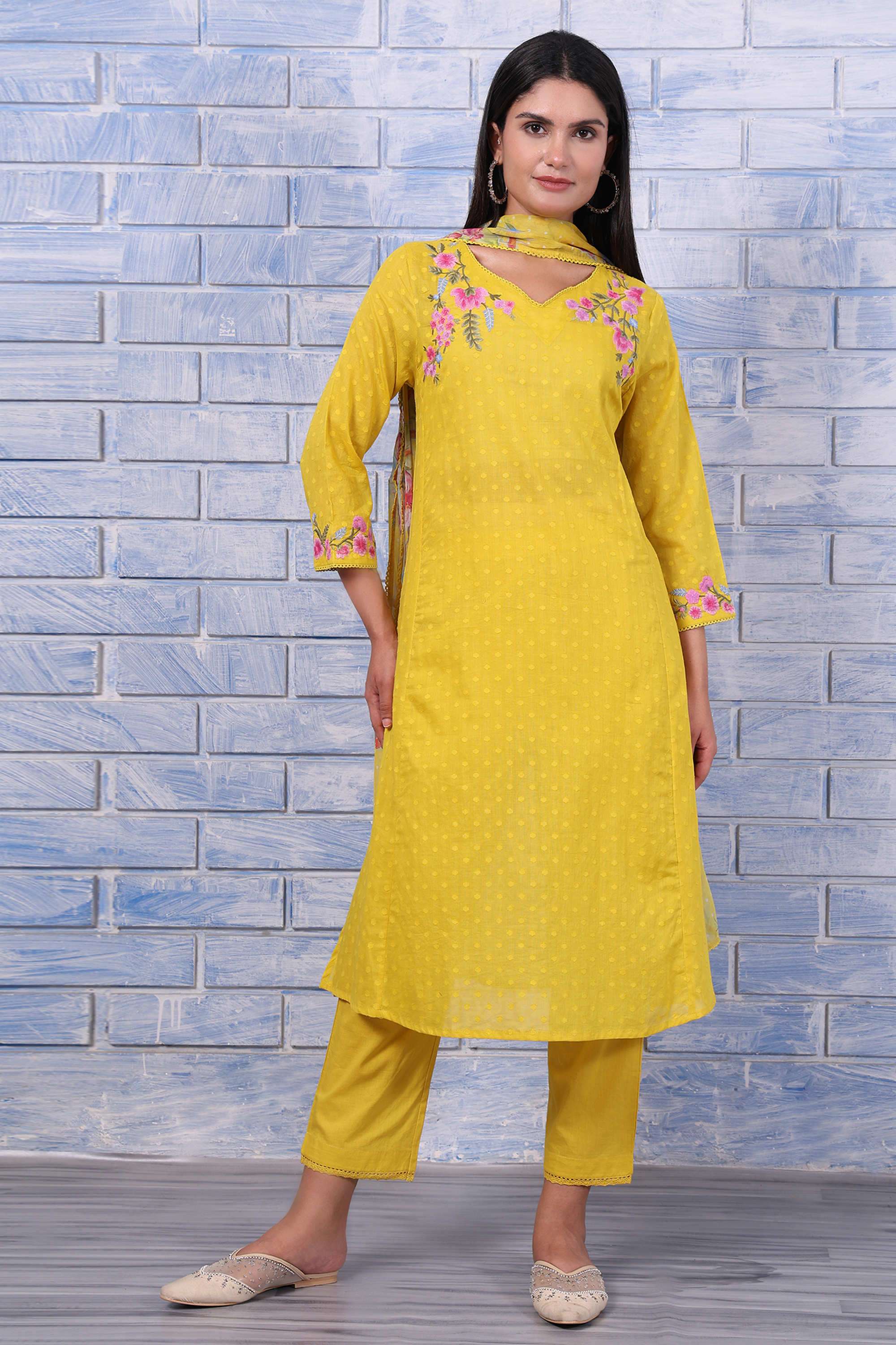 Polka-Dots-Calf-Length-Pure-Cotton-Woven-Women-s-Kurta-Set