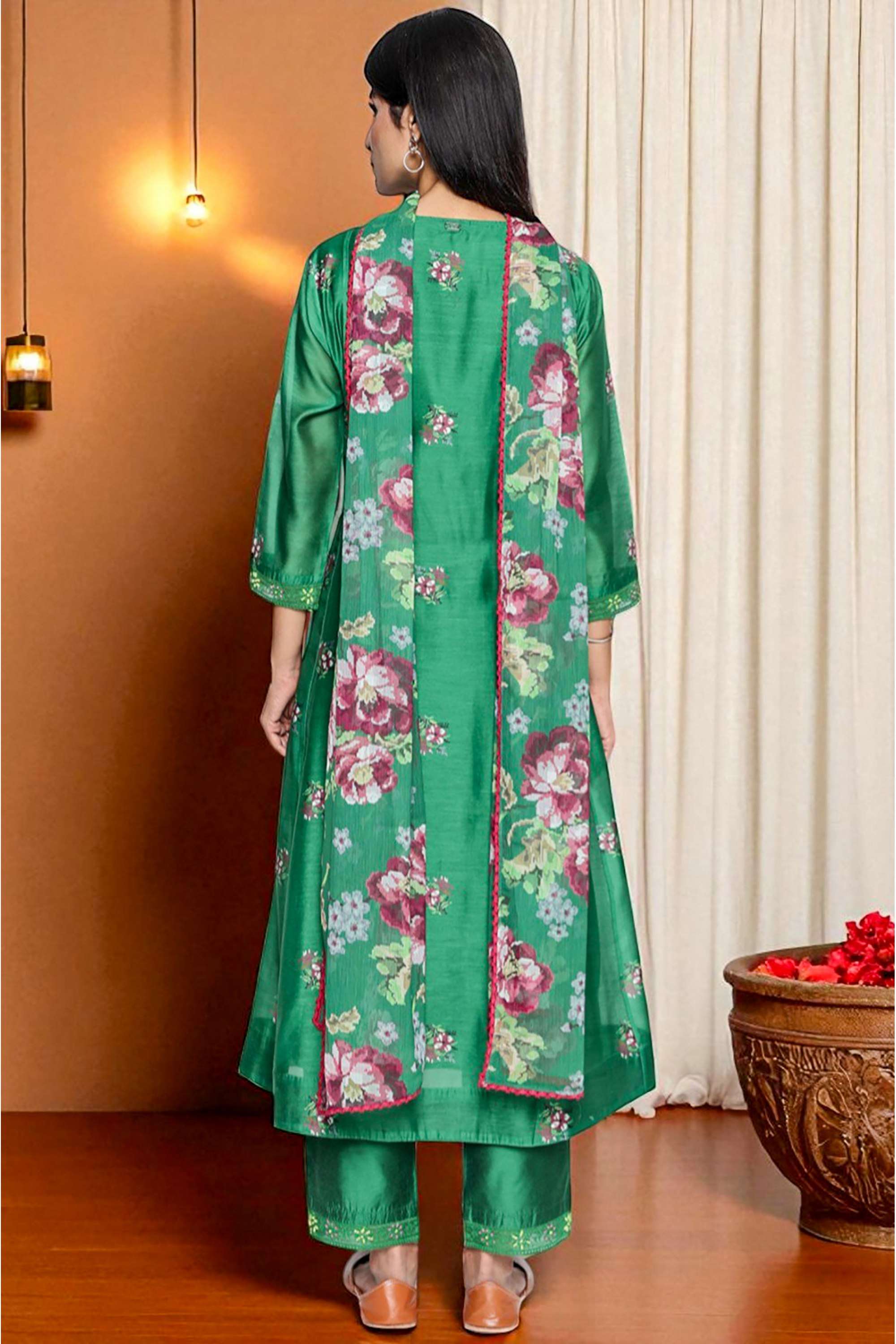 Floral-V-Neck-Polyester-Women-Kurta-Set
