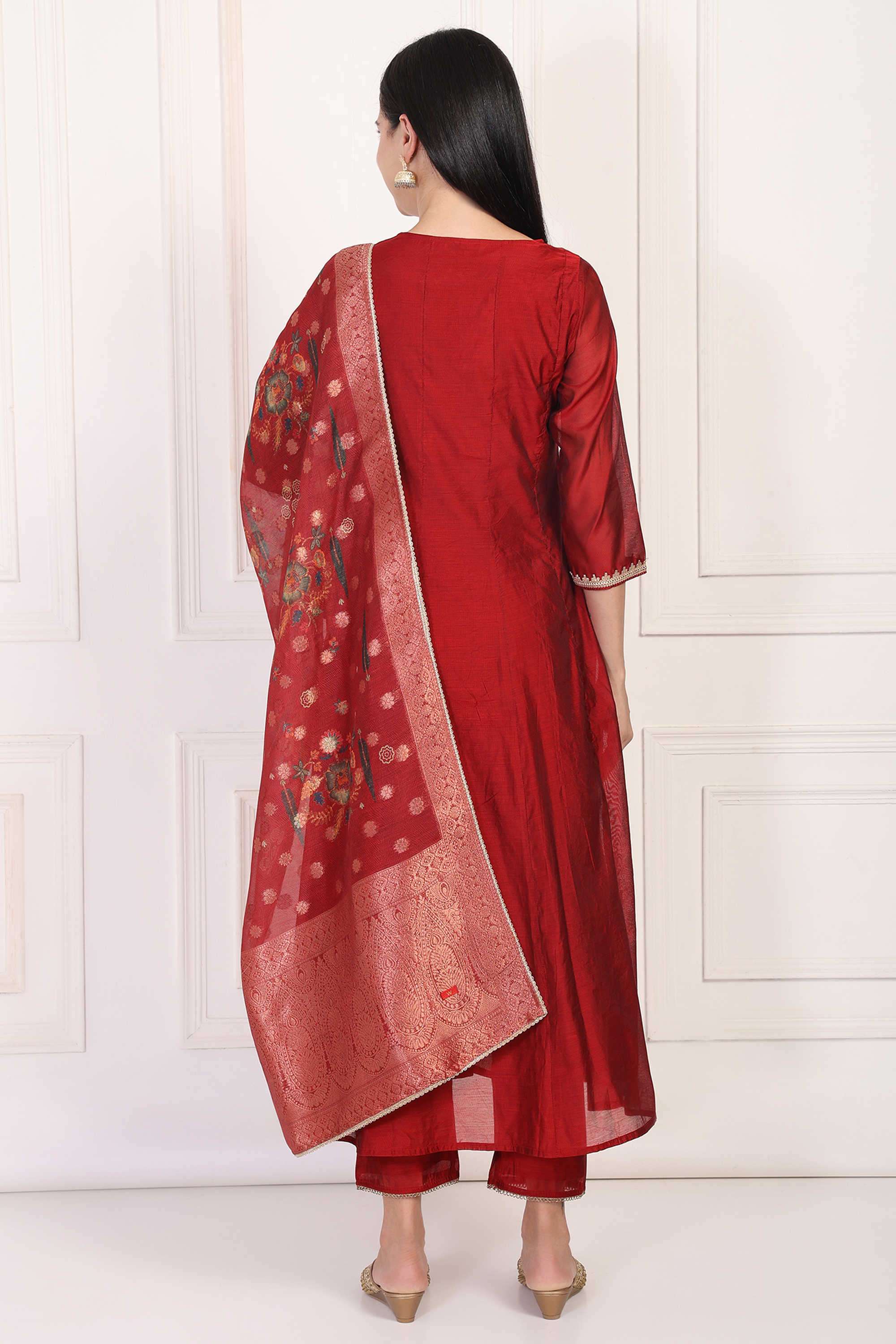 Embroidered-Blended-Fabric-Women-Kurta-Set
