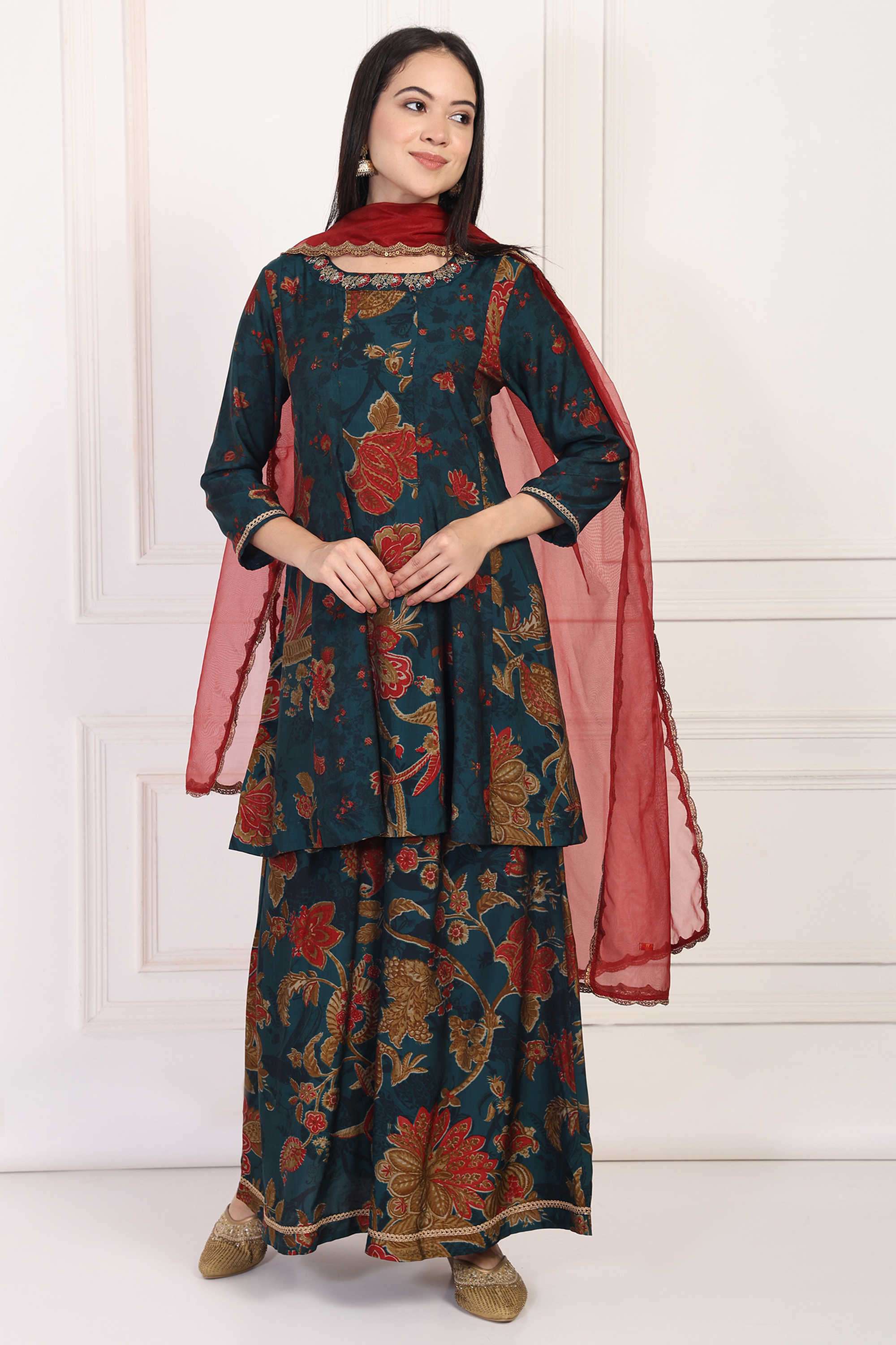 Textured-Blended-Fabric-Women-s-Festive-Wear-Kurta-Set