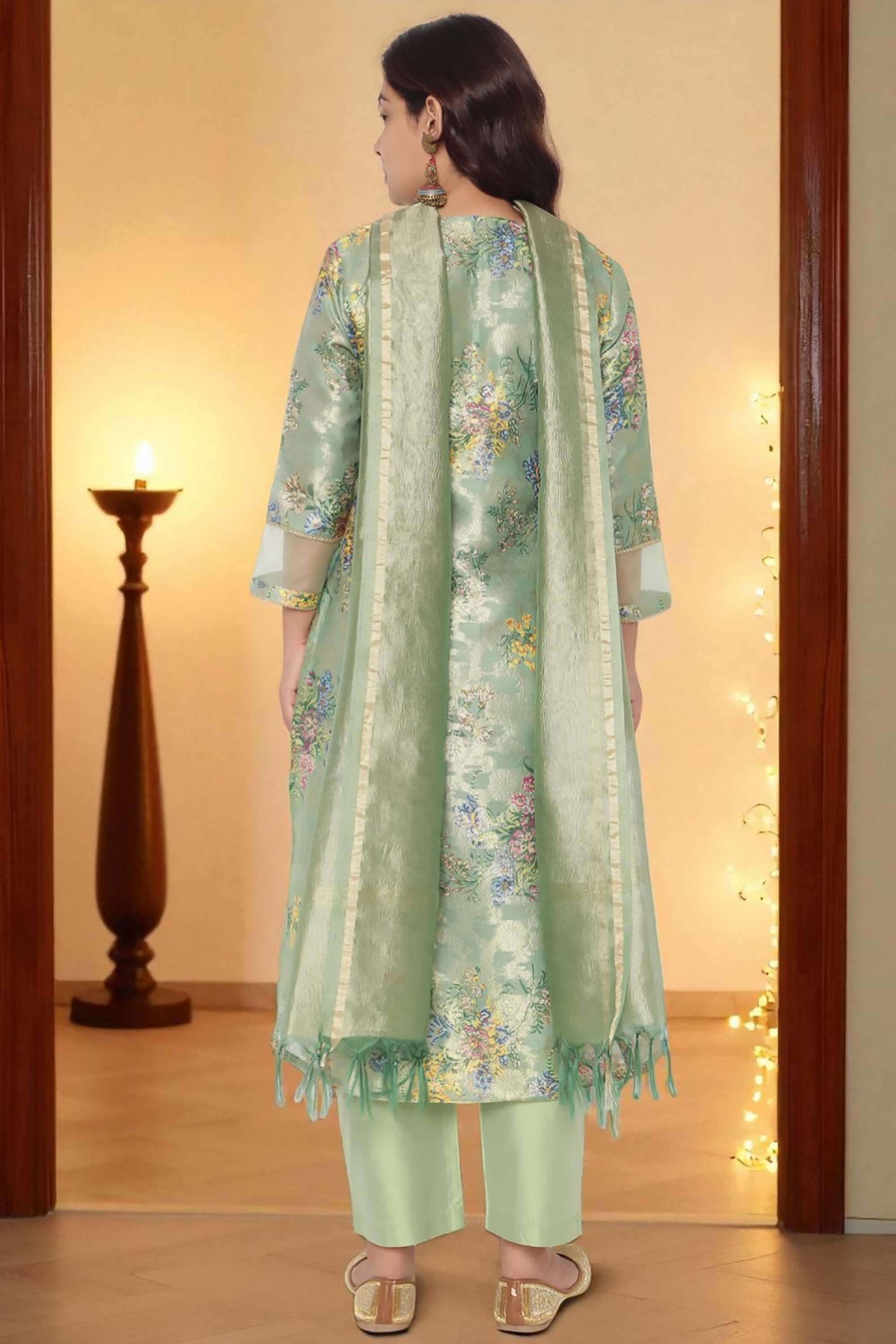 Floral-Polyester-V-Neck-Women-s-Fusion-Wear-Kurta-set