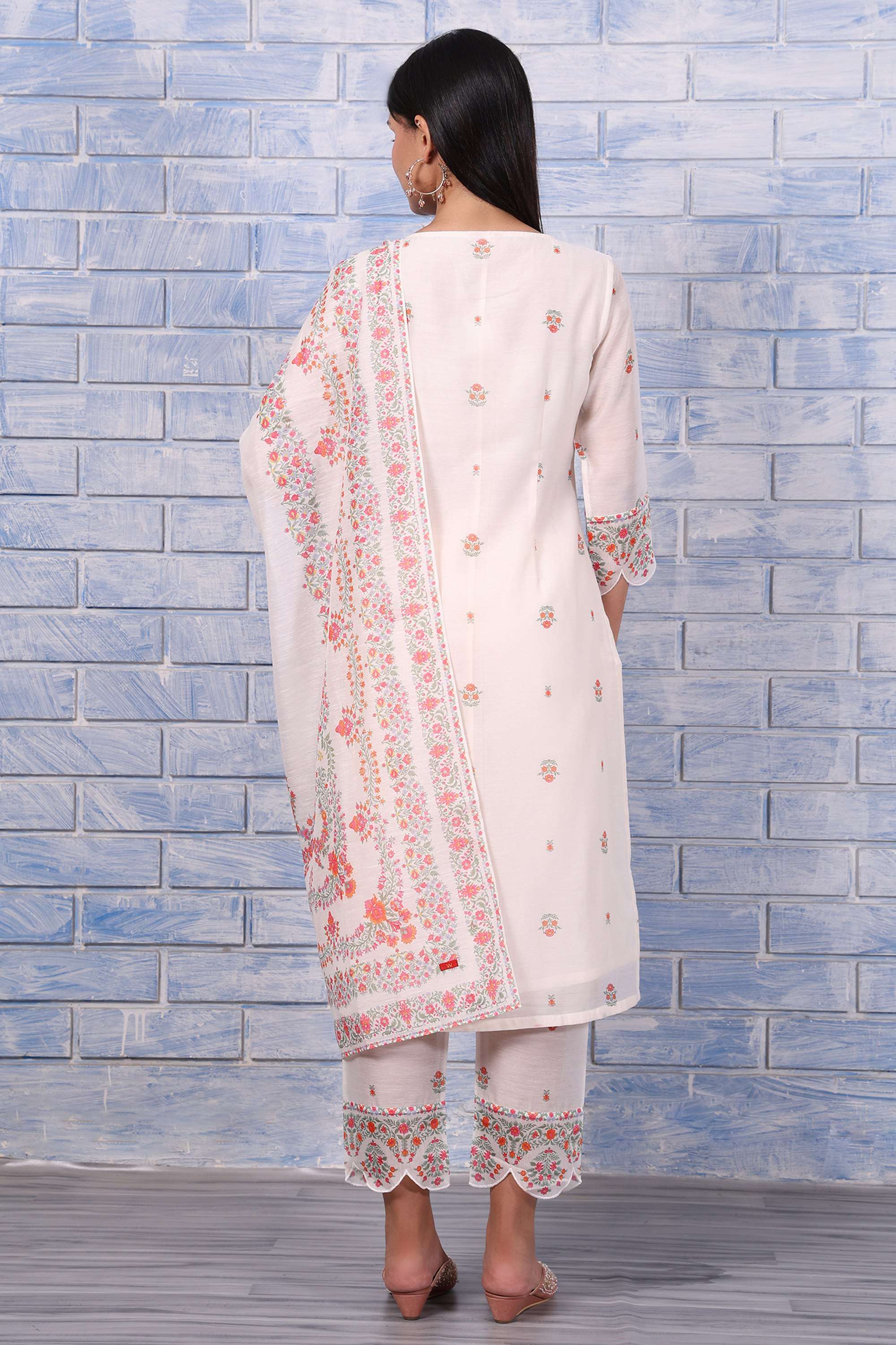 Floral-Polyester-Women-s-Fusion-Wear-Kurta-Set