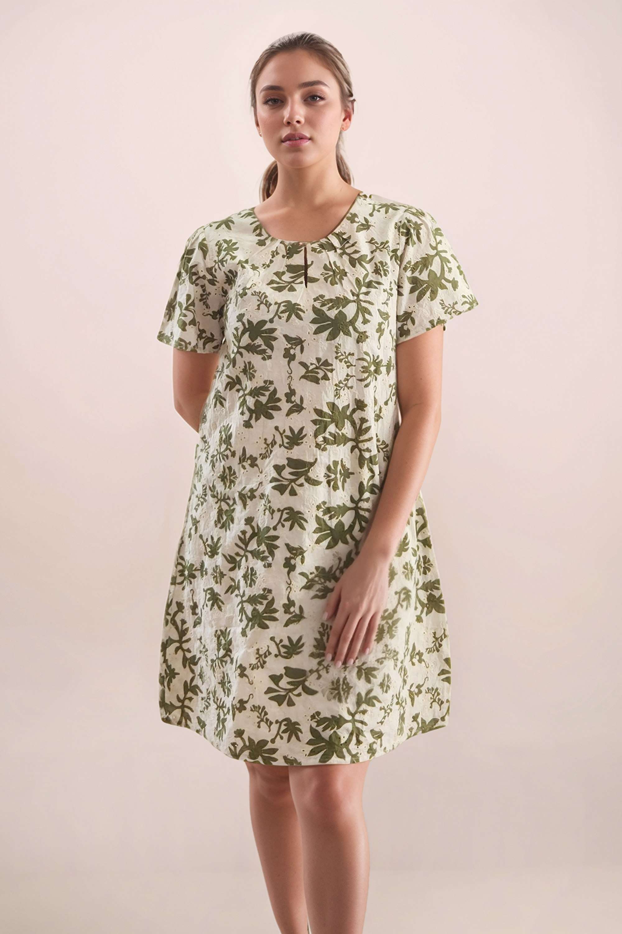 Embroidered-Round-Neck-Cotton-Women-s-Short-Sleeves-Short-Dress