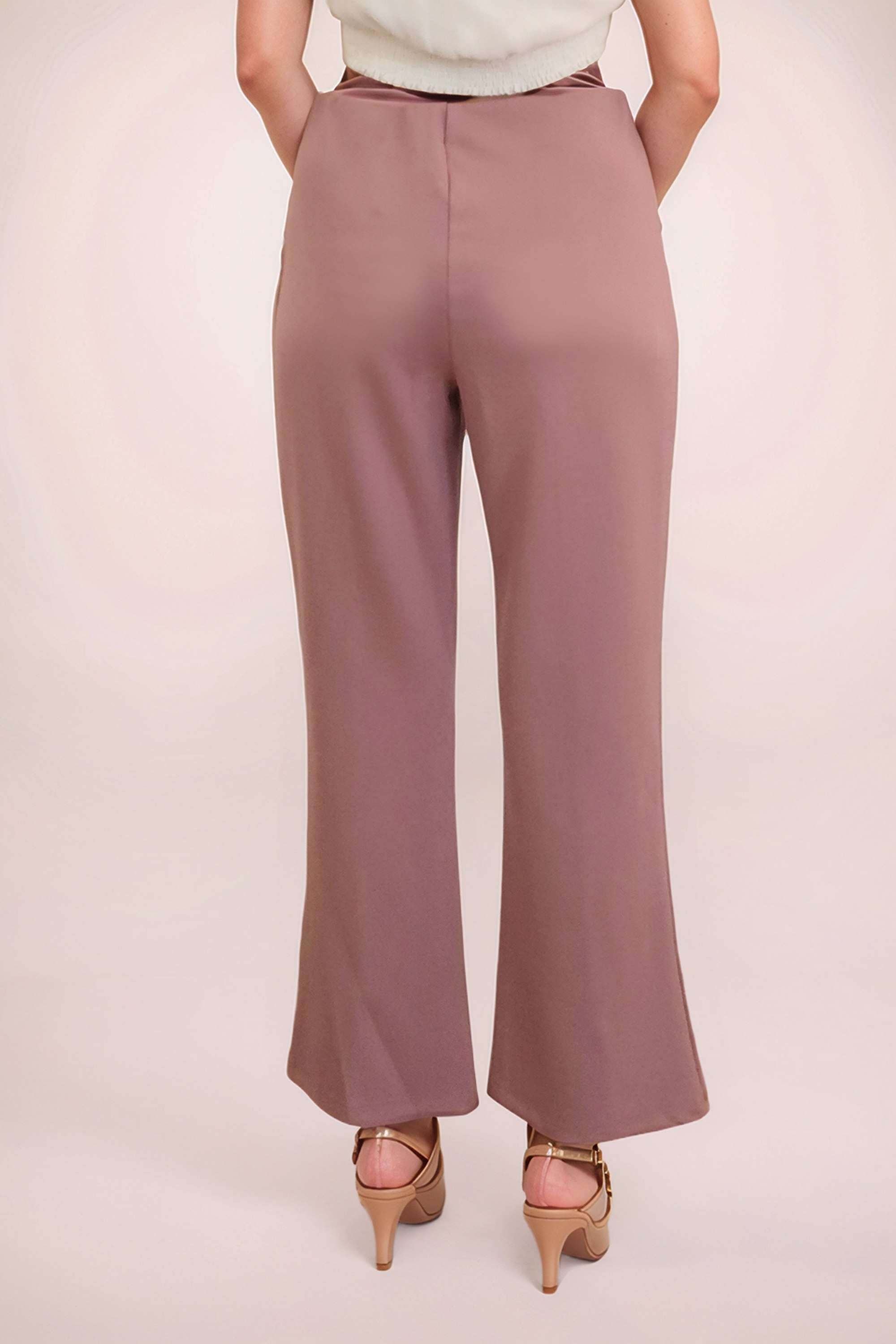 Solid-Regular-Fit-Blended-Fabric-Women-Casual-Wear-Trousers