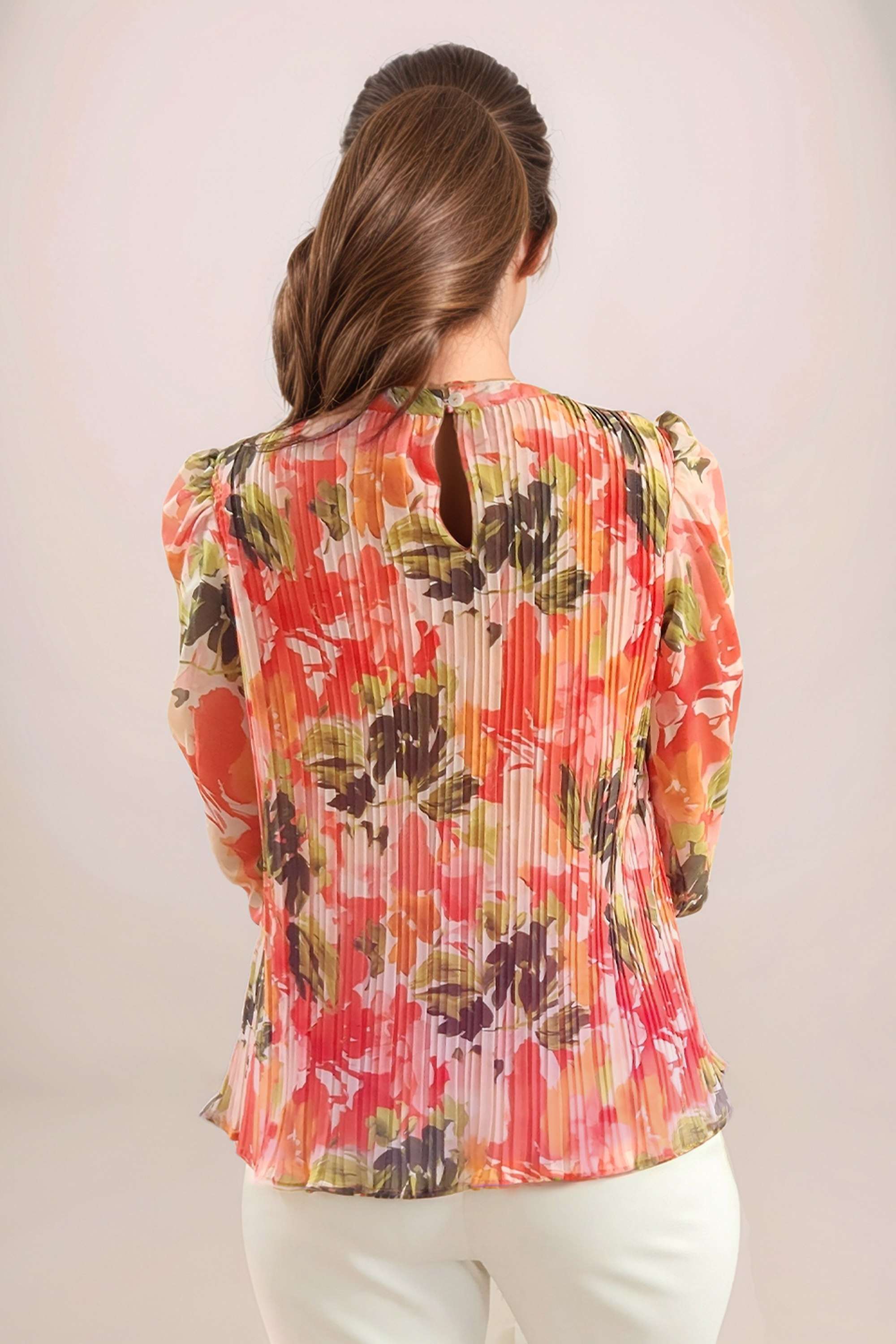 Floral-Polyester-Round-Neck-Women-Top