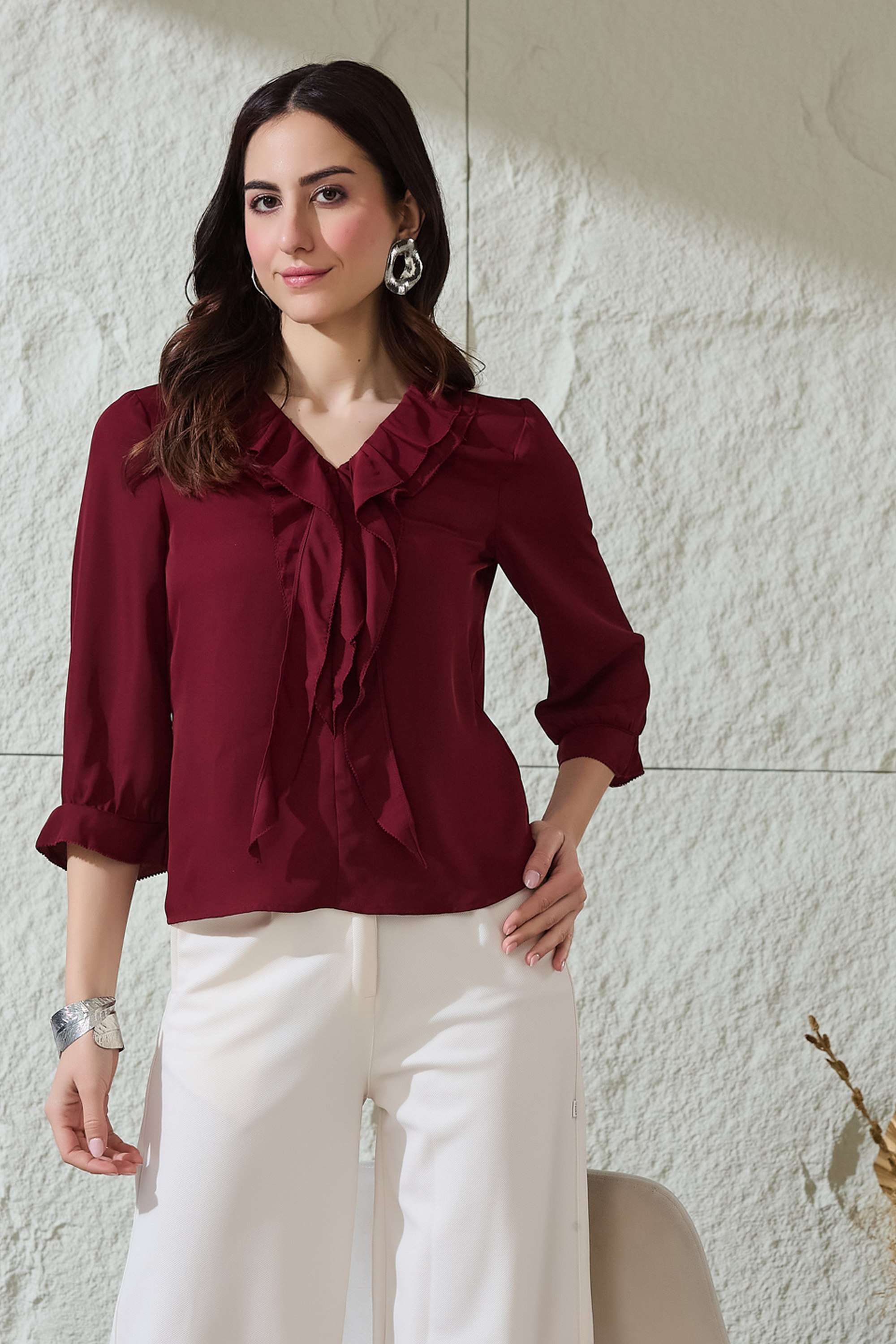 latin quarters Solid Polyester V-Neck Women's Top-picture-20