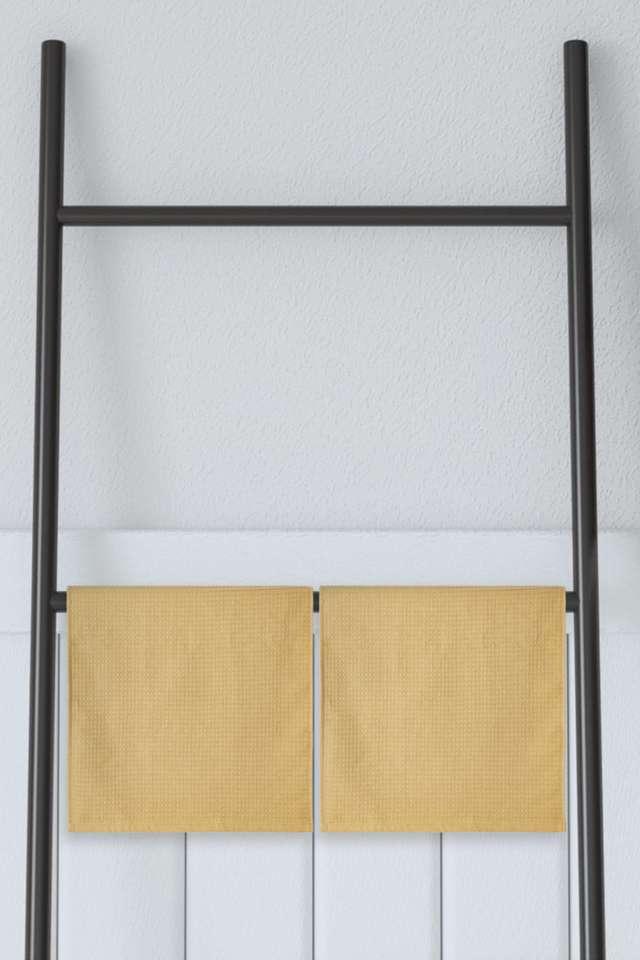 Cotton-Refresho-Hand-Towel