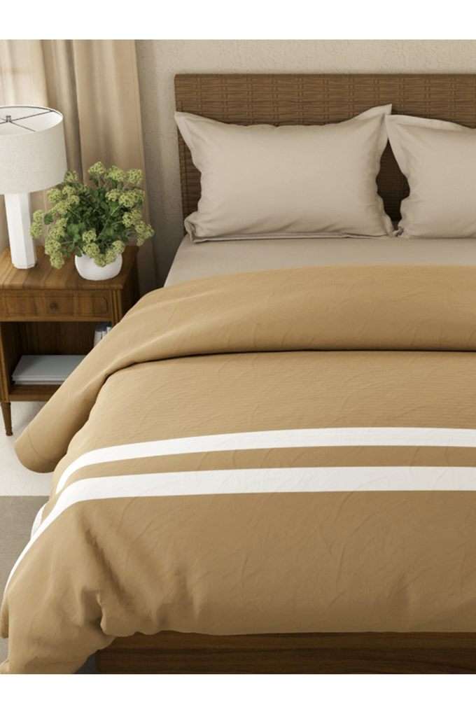 Luxurious-100--Egyptian-Satin-Cotton-Comforter-For-All-Weather--1pc-Double-size-(coastal-stripe)
