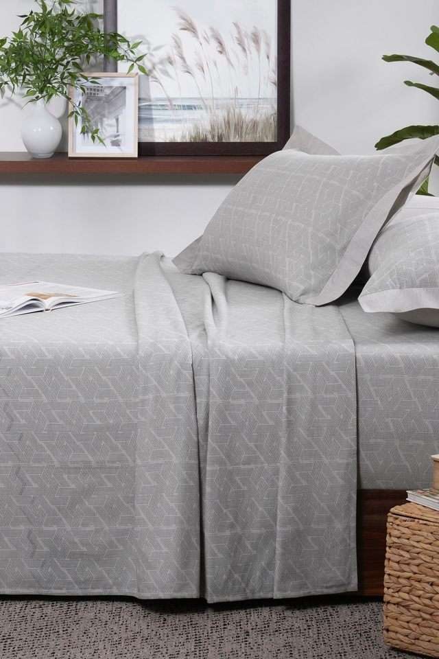 Inner-City-Soft-Grey-King-Bed-Sheet-with-Pillow-Case