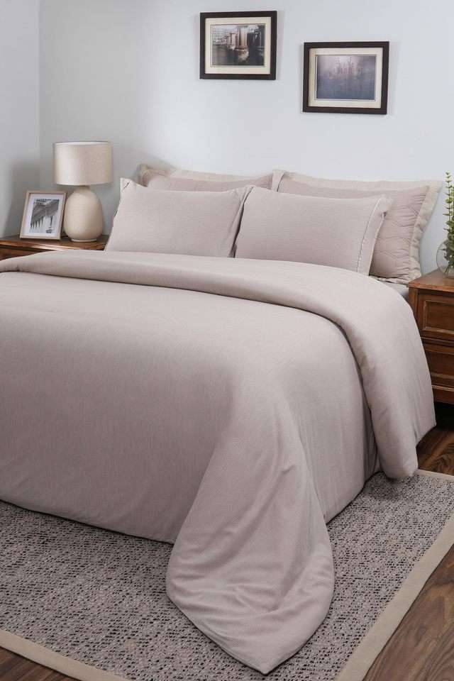 Pin-Stripe-Beige-King-Duvet-Cover-with-Pillow-Case