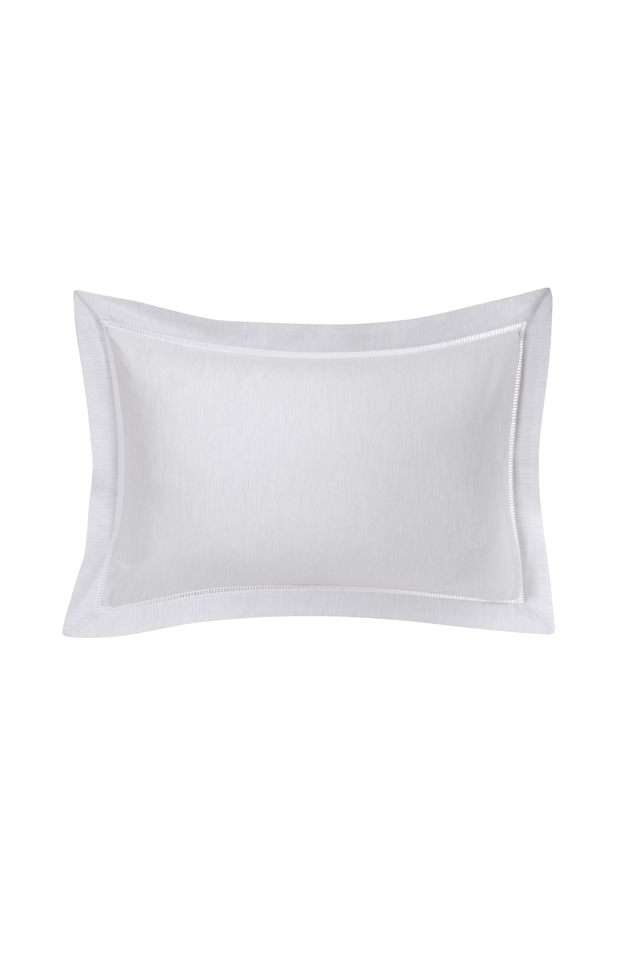 Emmie-White-Standard-Pillow-Case-Set