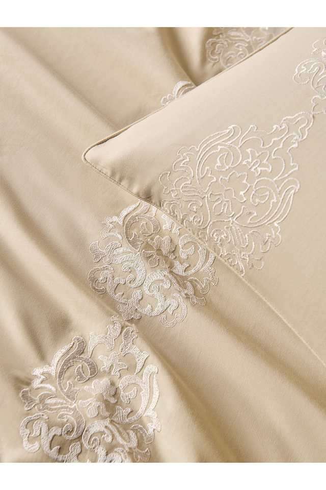 Traditional-180-TC-Cotton-Double-Bedsheet-with-2-Pillow-Covers