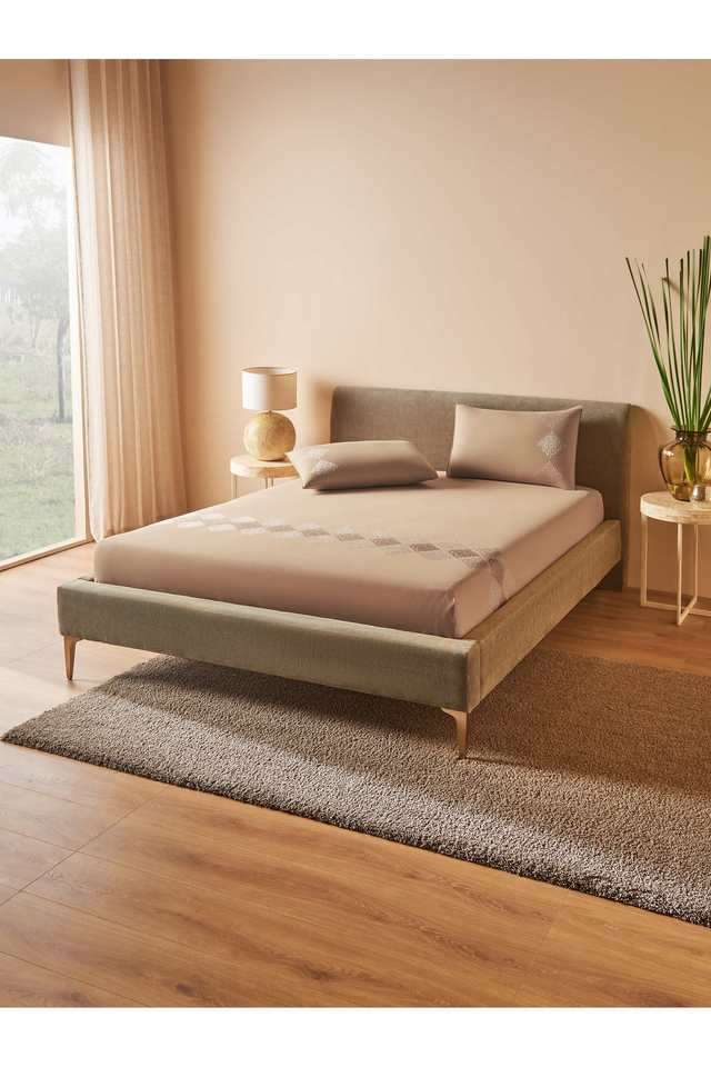 Geometric-180-TC-Cotton-Double-Bedsheet-with-2-Pillow-Covers