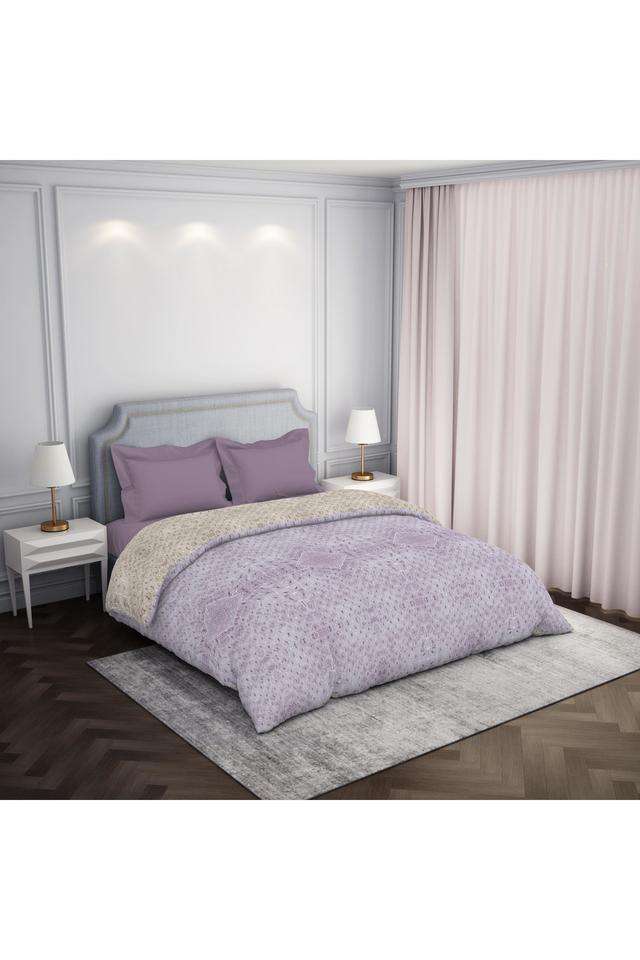 Geometric-Soft-Feel-144-TC-Cotton-Quilt