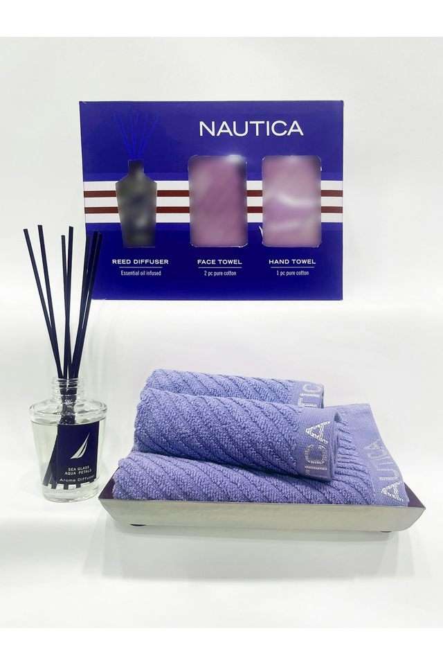 Fluffy-Zero-Twist-100--Cotton-Towel--2-Hand-4-Face-1-Reed-Diffuser-(cross-view)