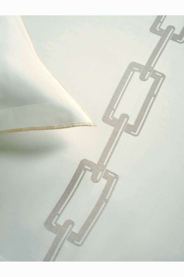 Modern-300-TC-Cotton-Double-Bedsheet-with-2-Pillow-Covers