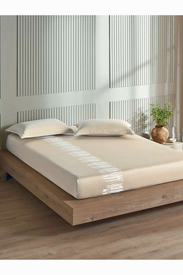 Modern-300-TC-Cotton-Double-Bedsheet-with-2-Pillow-Covers