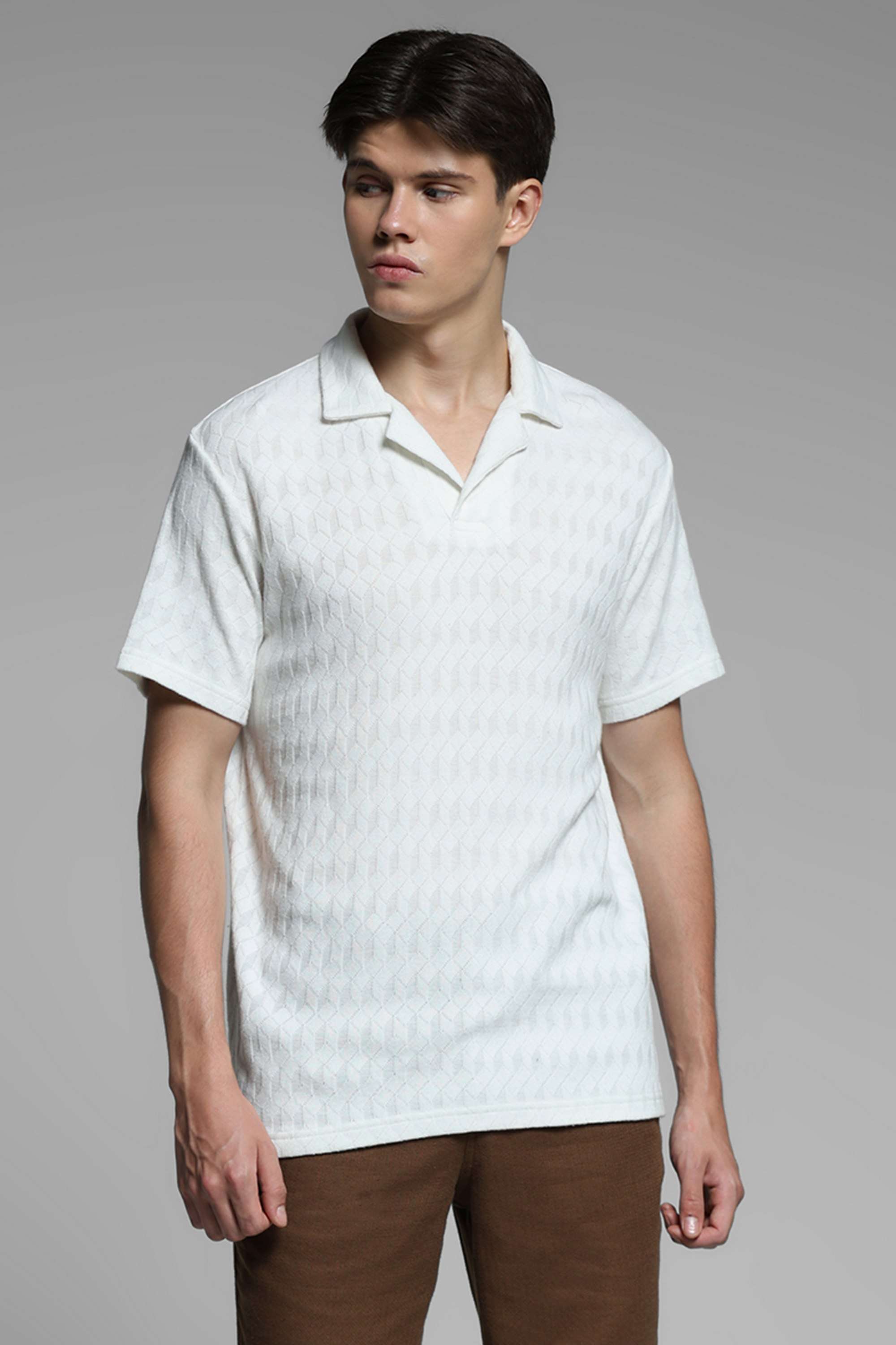 Textured-Cotton-Men-s-T-Shirt