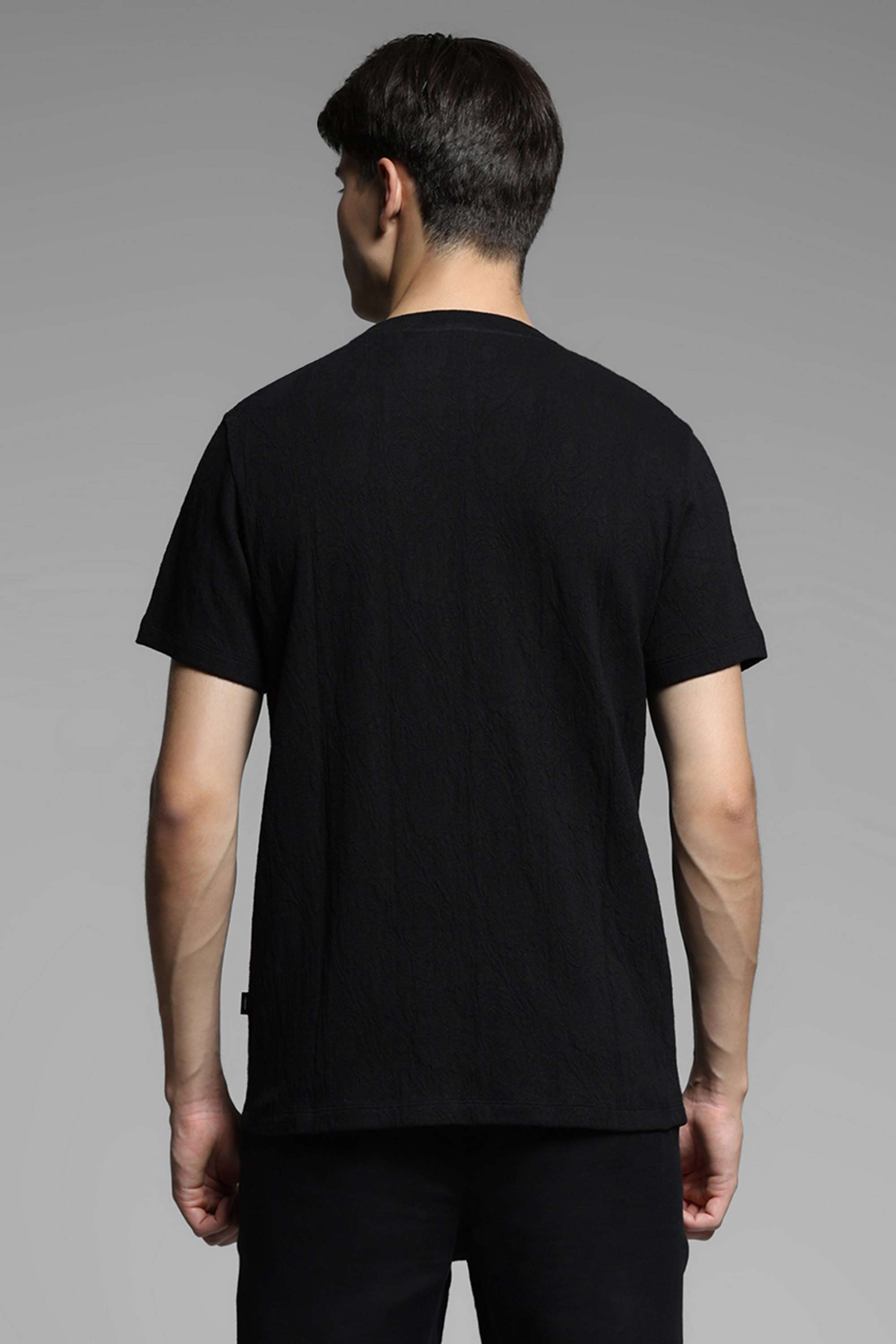 Textured-Cotton-Men-s-T-Shirt