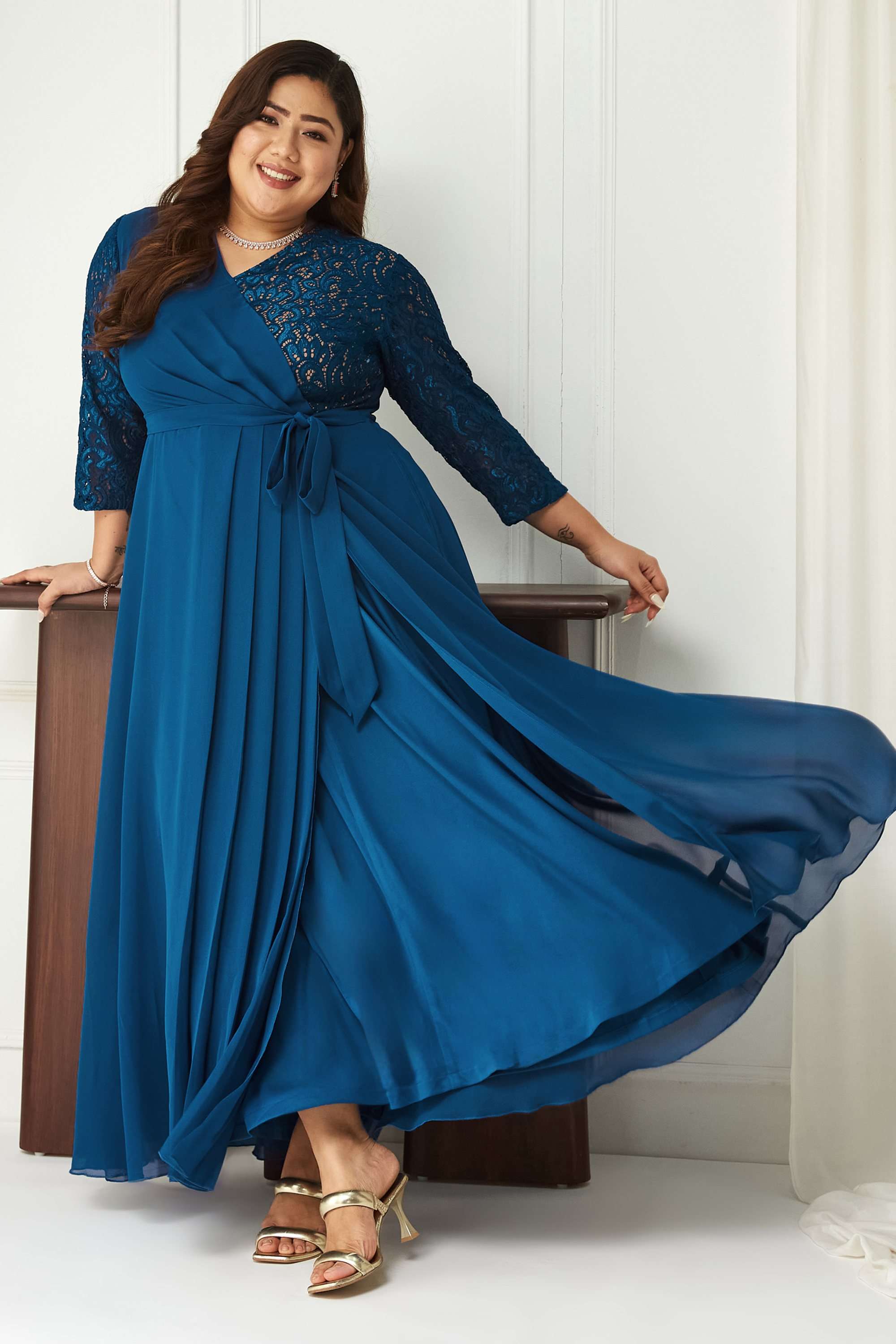 miss chase Embroidered V-Neck Georgette Women Dress-picture-34