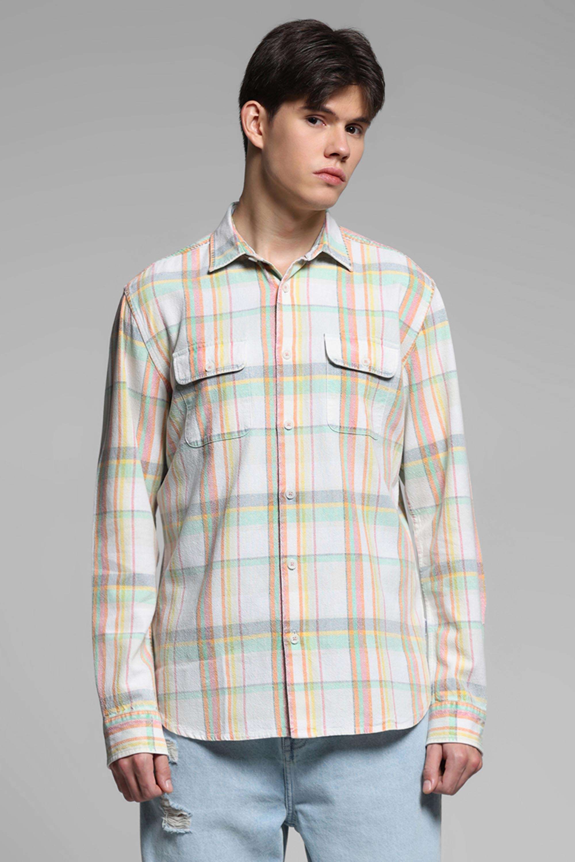 Solid-Cotton-Regular-Fit-Men-s-Casual-Shirt