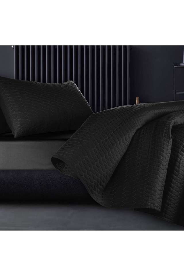 Crystal-Microfiber-Day-and-Night-Bedcover-for-Double-Bed-90x108-Inch---Moonless-Night