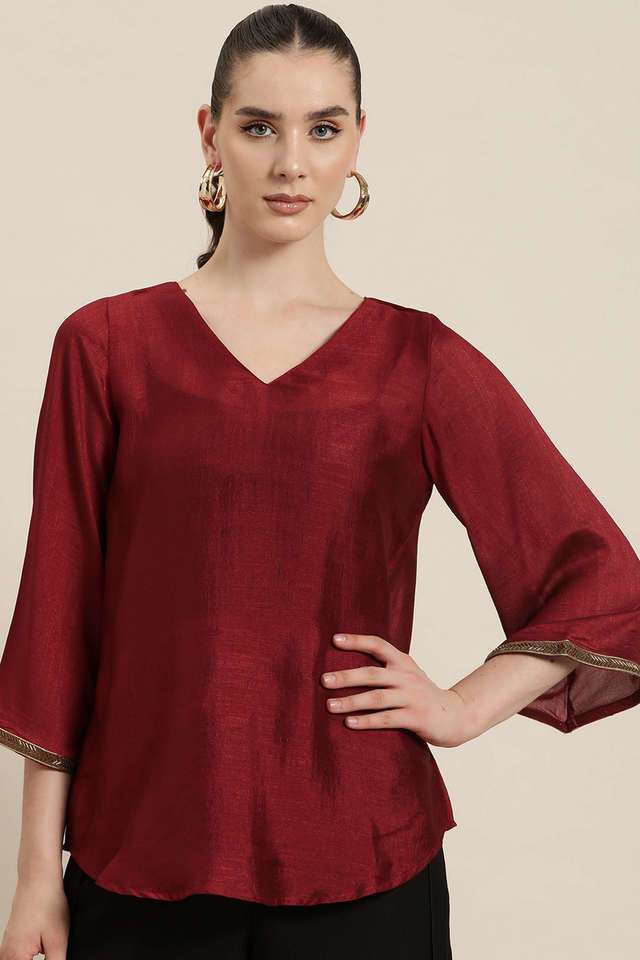 qurvii Solid Silk V-Neck Women Top-picture-11