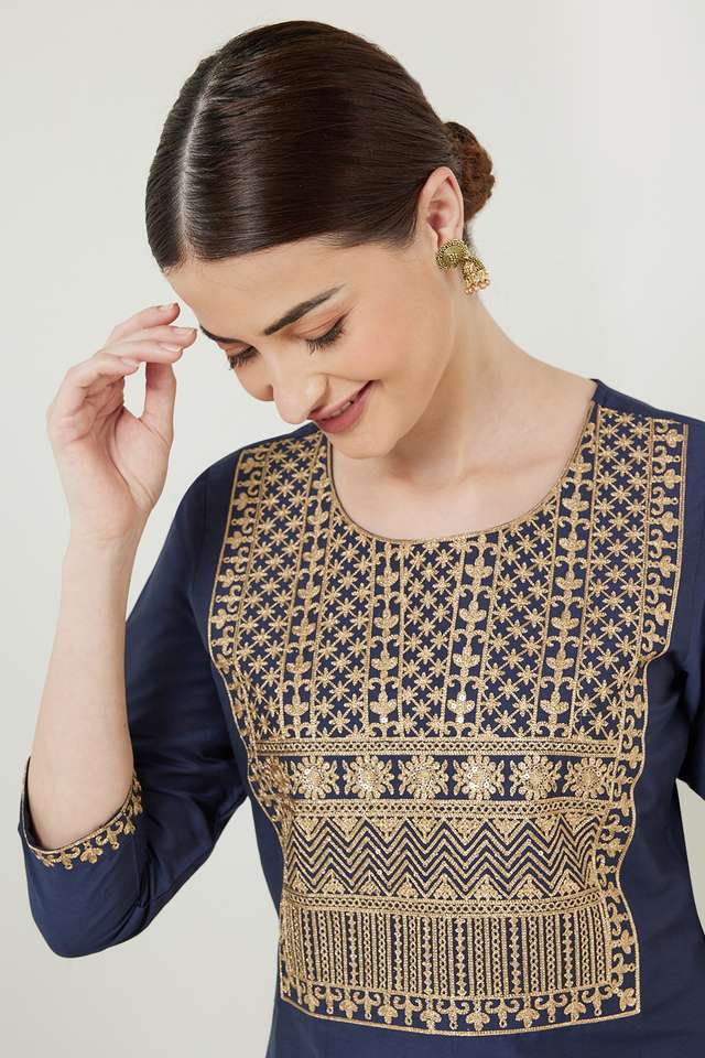 Embroidered-Viscose-Blend-Round-Neck-Women-s-Kurta