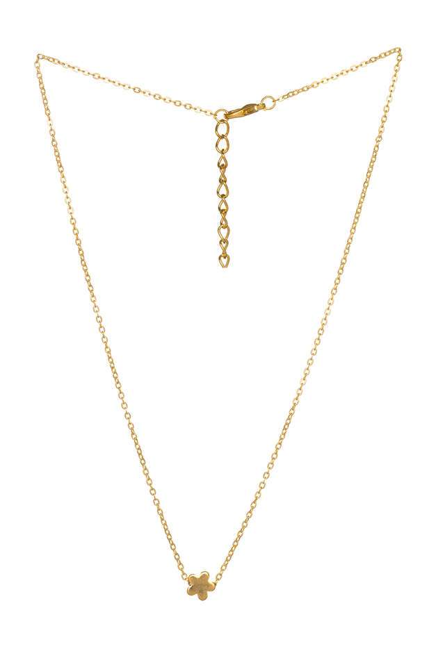 Gold-Toned-Chain-With-Minimalist-Flower-Pendant