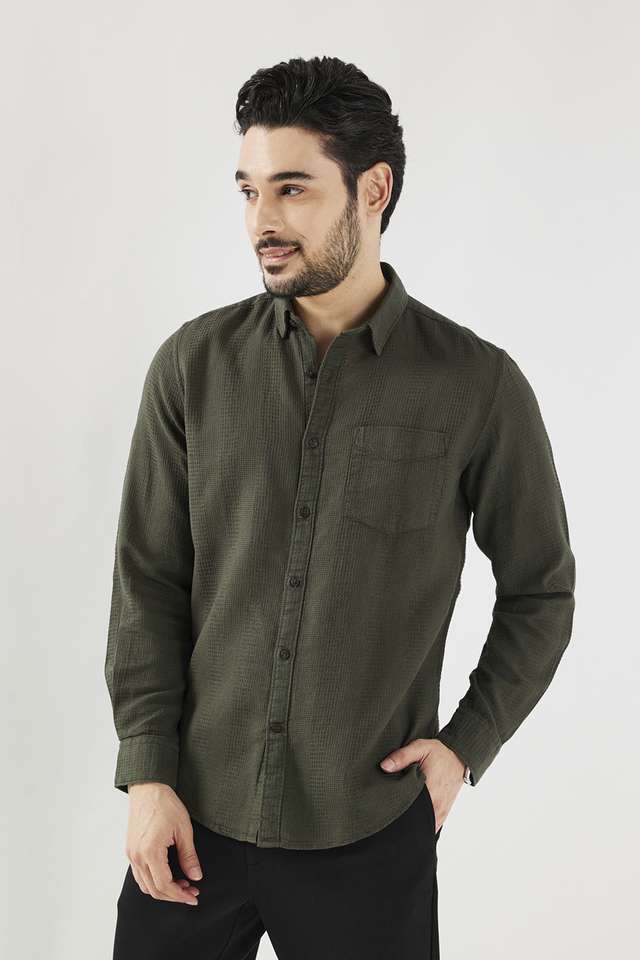 Textured-Cotton-Slim-Fit-Men-s-Casual-Wear-Shirt