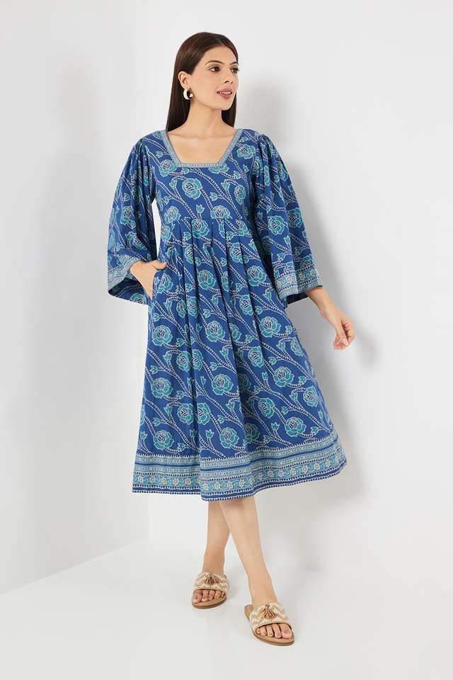 Printed-Square-Neck-Chambray-Women-s-Calf-Length-Ethnic-Dress