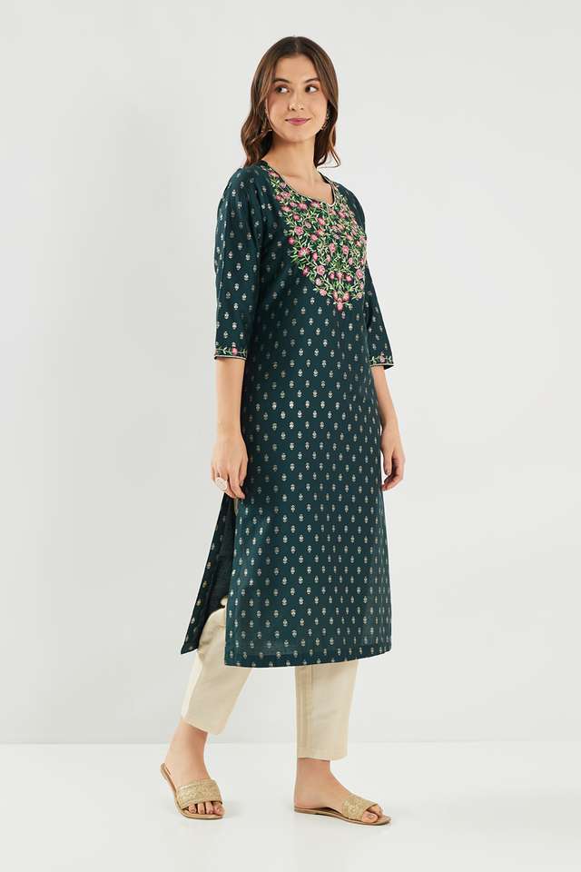 Embroidered-Blended-Fabric-Round-Neck-Women-s-Kurta