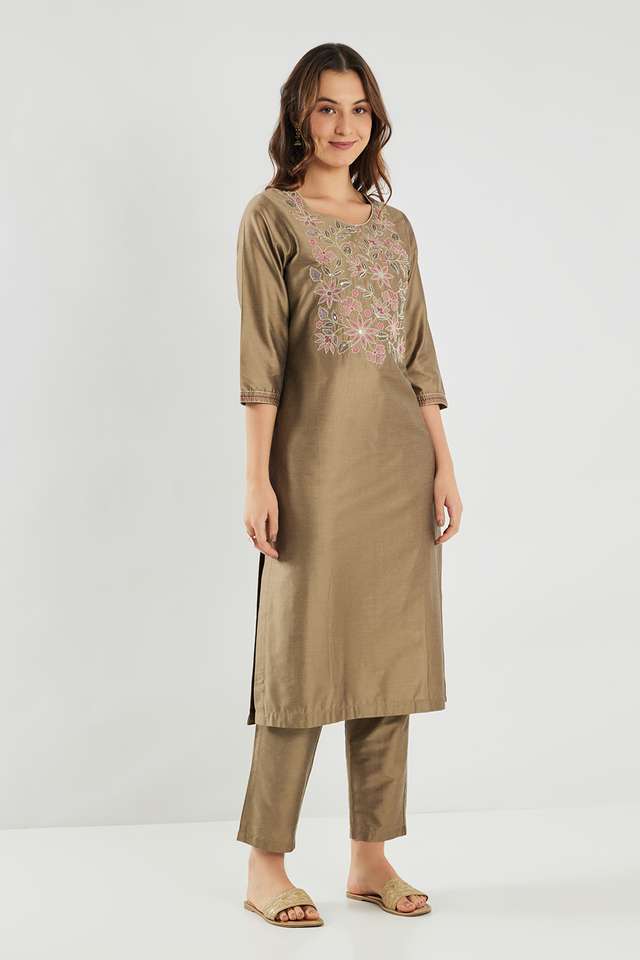 Solid-Blended-Fabric-Round-Neck-Women-s-Kurta