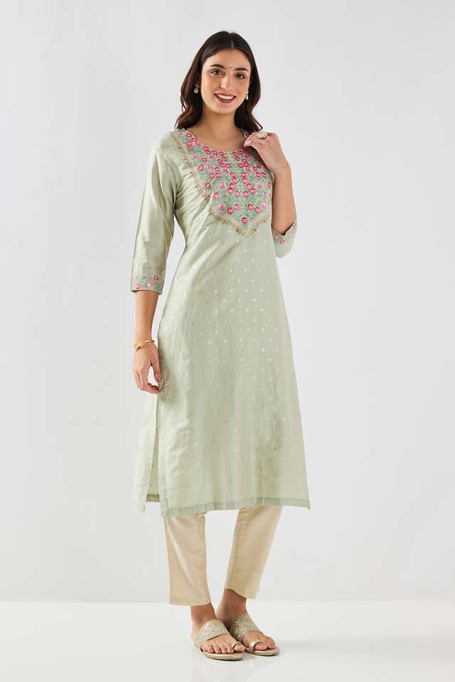 Embroidered-Blended-Fabric-Round-Neck-Women-s-Kurta