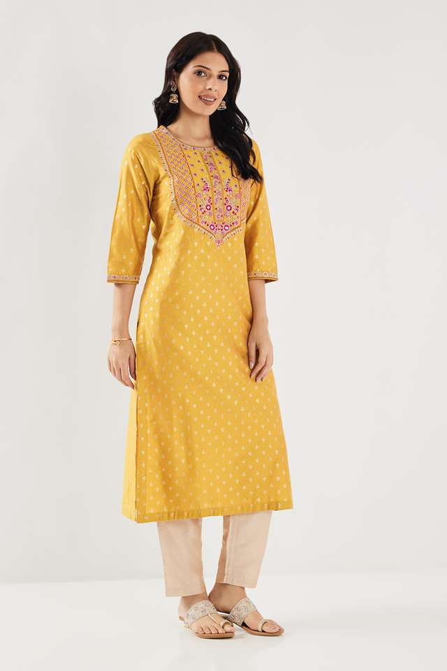 Embroidered-Blended-Fabric-Round-Neck-Women-s-Kurta