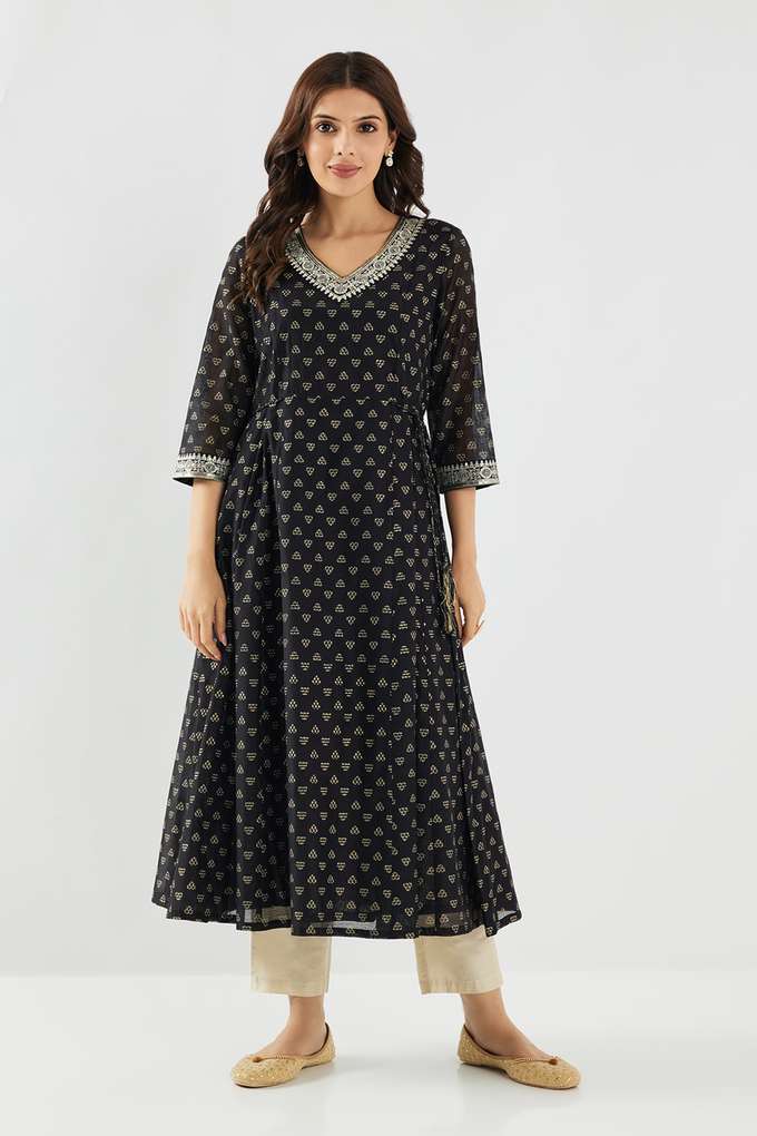 Printed-Chanderi-V-Neck-Women-s-Kurta