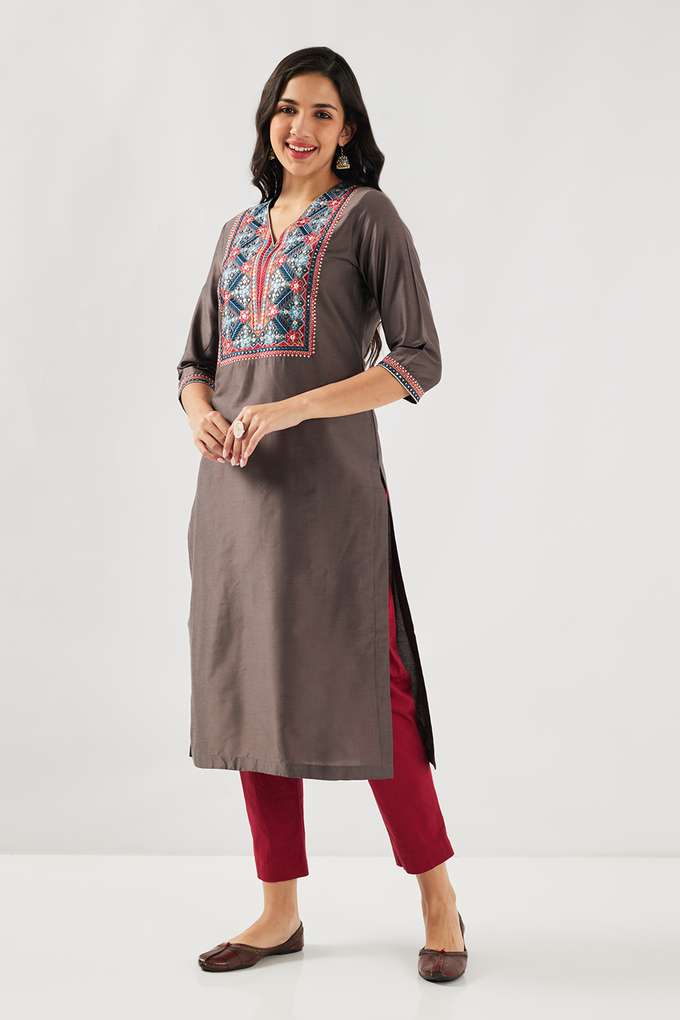 Solid-Blended-Fabric-Round-Neck-Women-s-Kurta