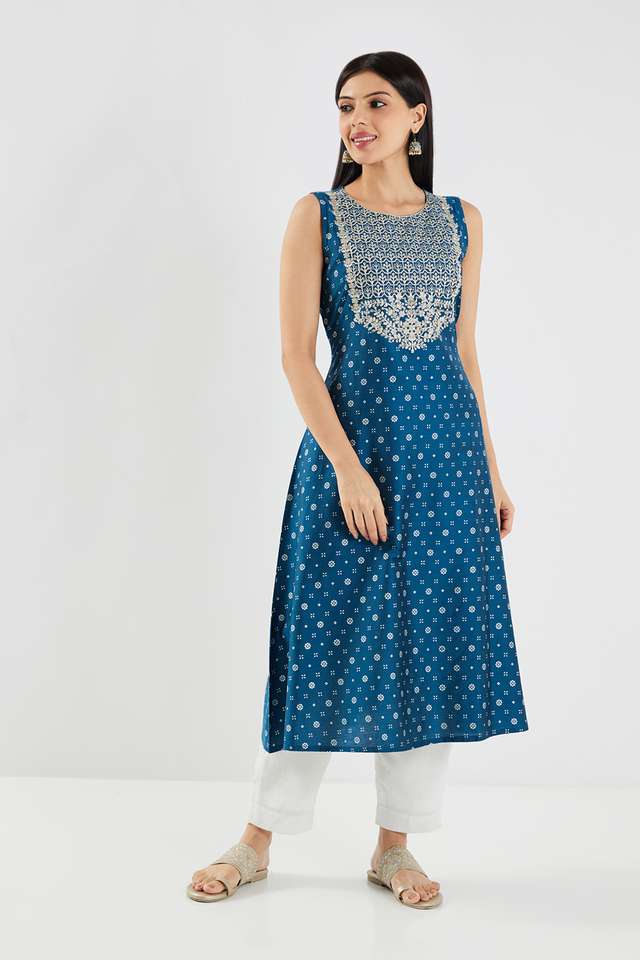 Embroidered-Chanderi-Round-Neck-Women-s-Inner-Kurta-with-Outer-Jacket-Set