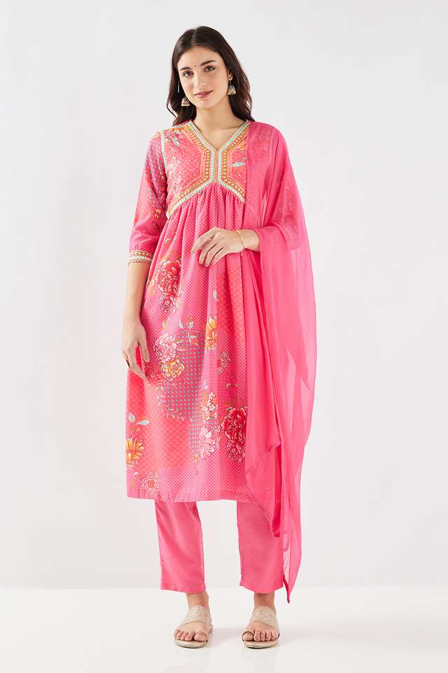 Printed-Blended-Fabric-V-Neck-Women-s-Kurta-Set