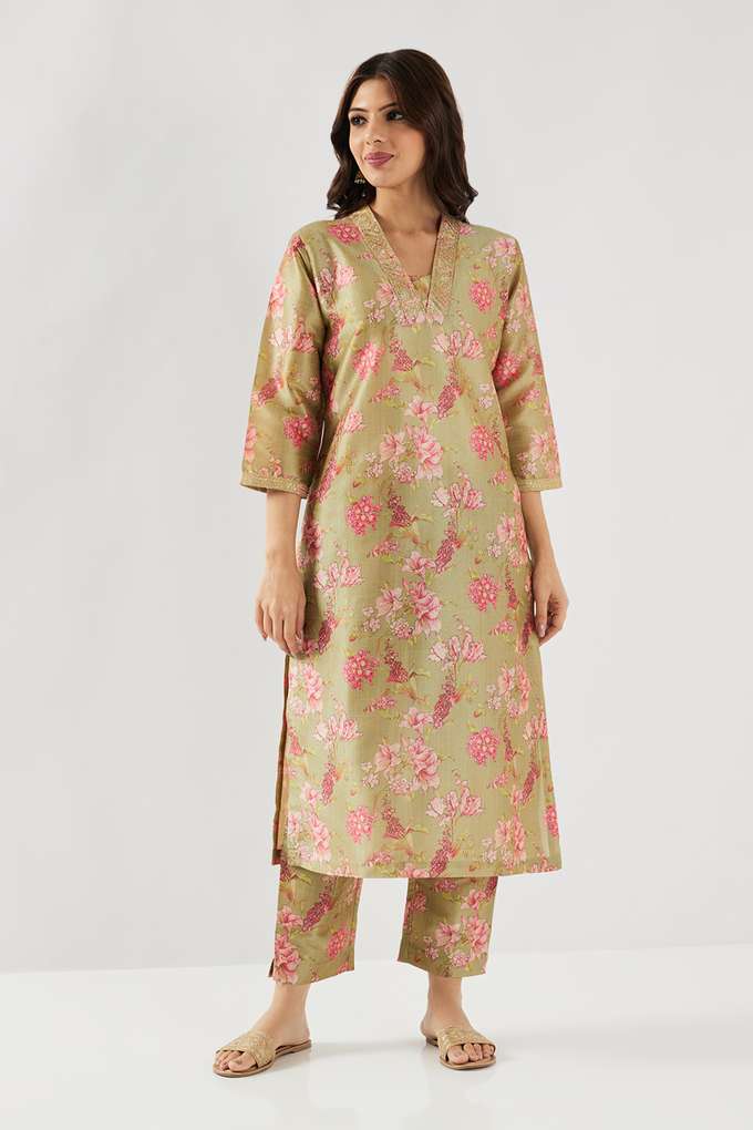 Embroidered-Polyester-V-Neck-Women-s-Kurta-Pant-Set